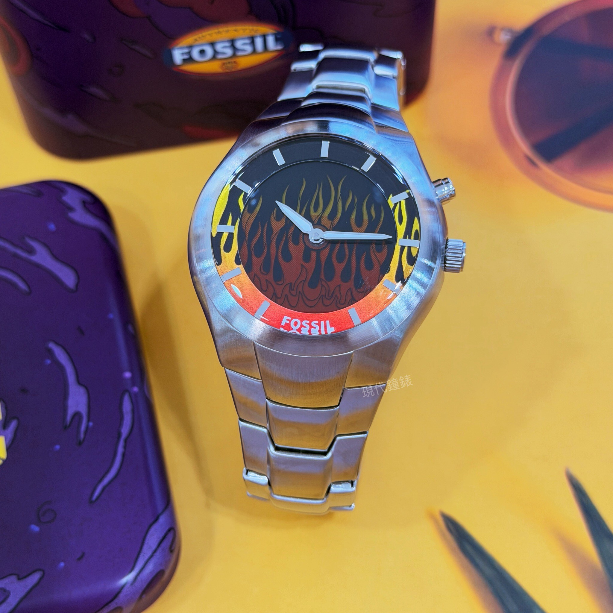 【FOSSIL】Y2K Big Tic 限量復刻 雙顯示火焰數位圖騰手錶LE1230 40mm  現代鐘錶