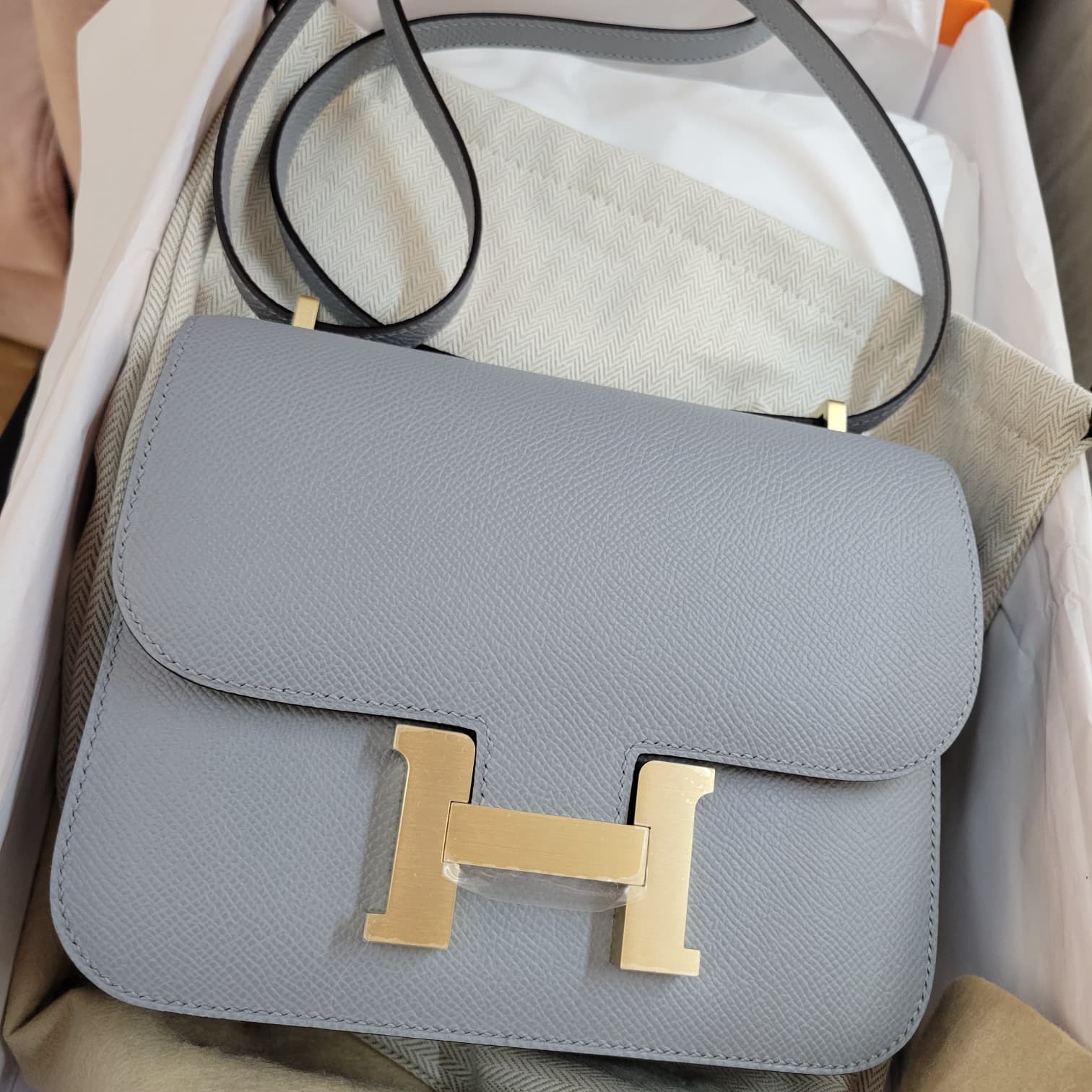 HERMES Mini Constance P0 Gris Pantin Brushed Gold 木偶灰拉絲金扣