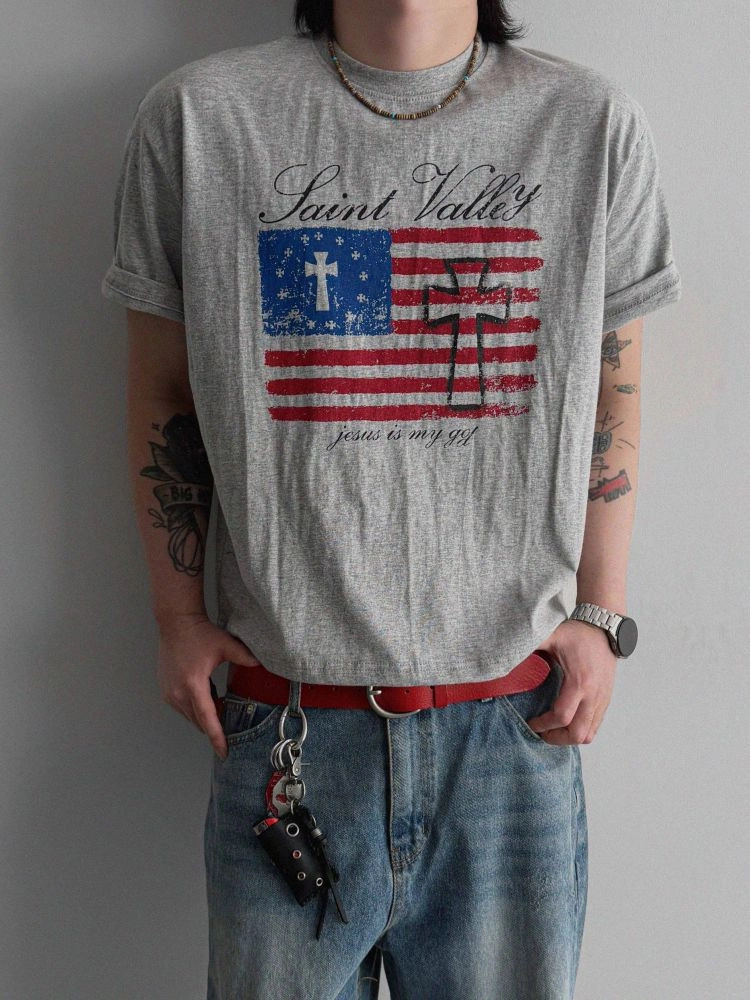 Short-sleeved American flag T-shirt