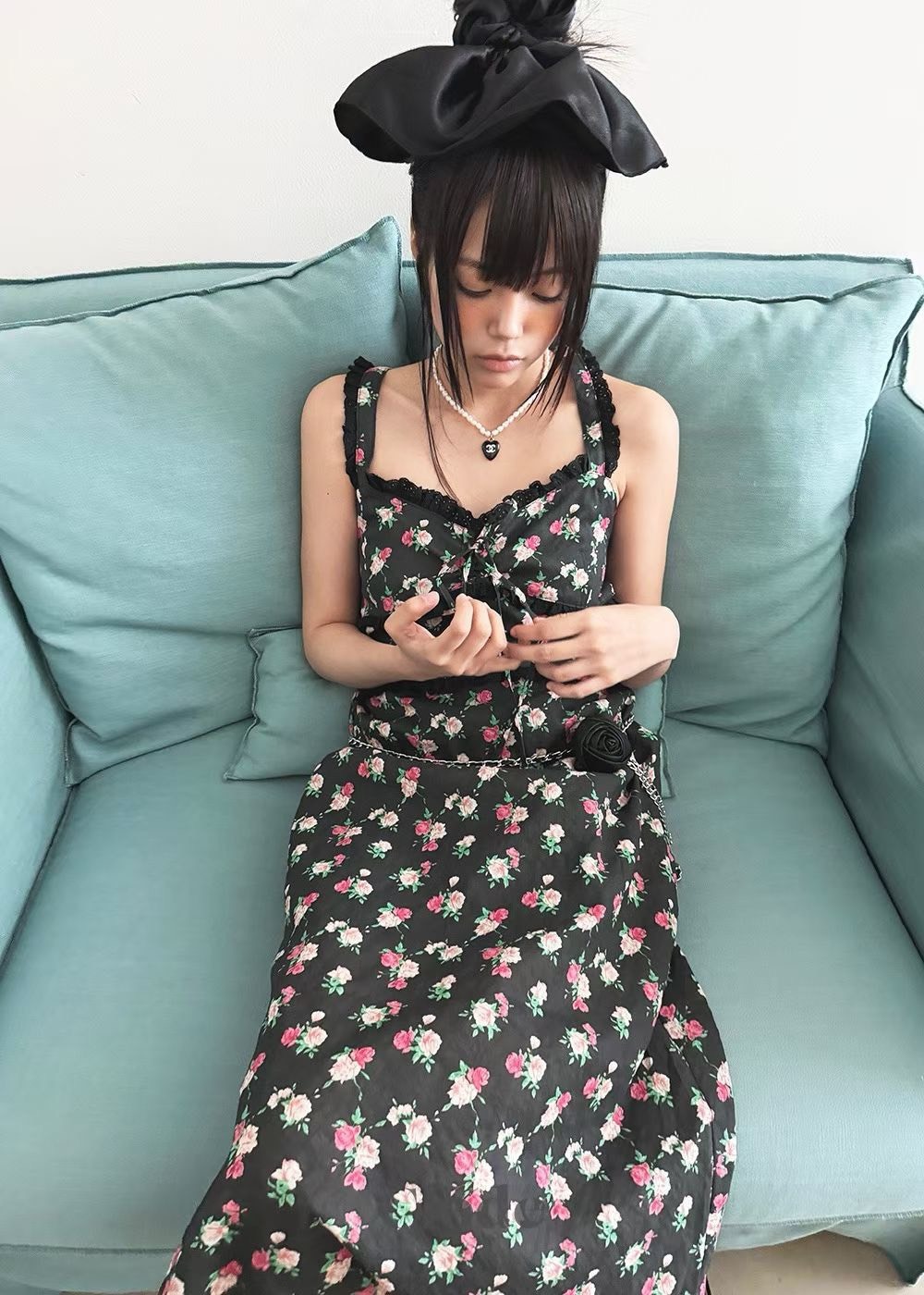 玫瑰花背綁挖空長洋裝
