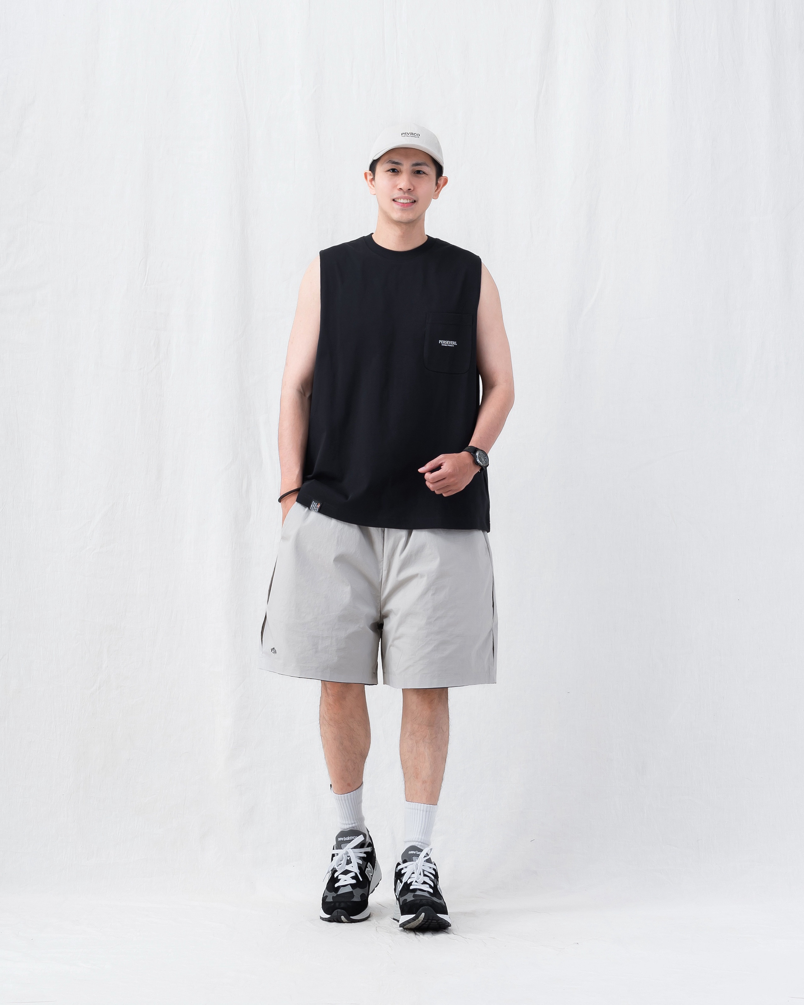 Persevere Wide Shoulder Pocket Tank Top 背心 黑色