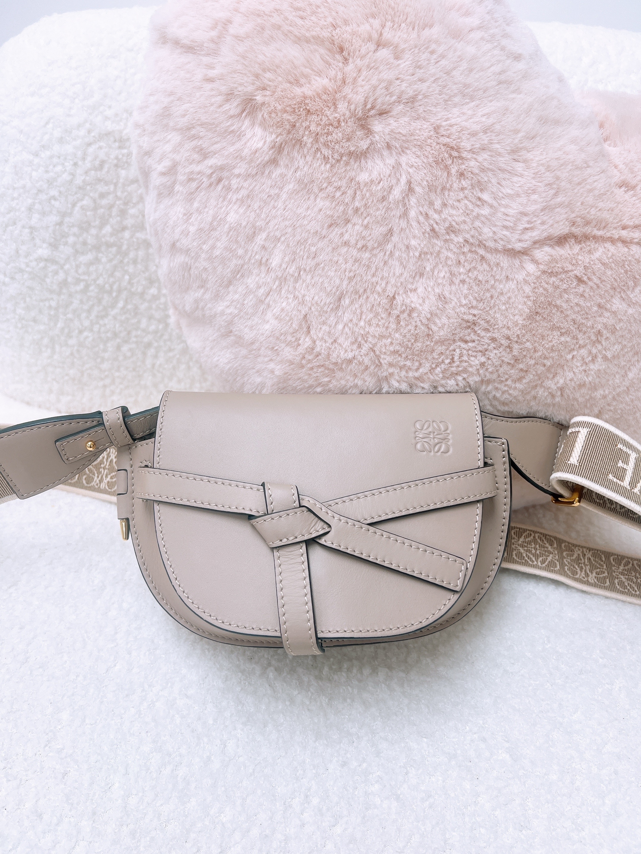 Loewe gate dual mini sand