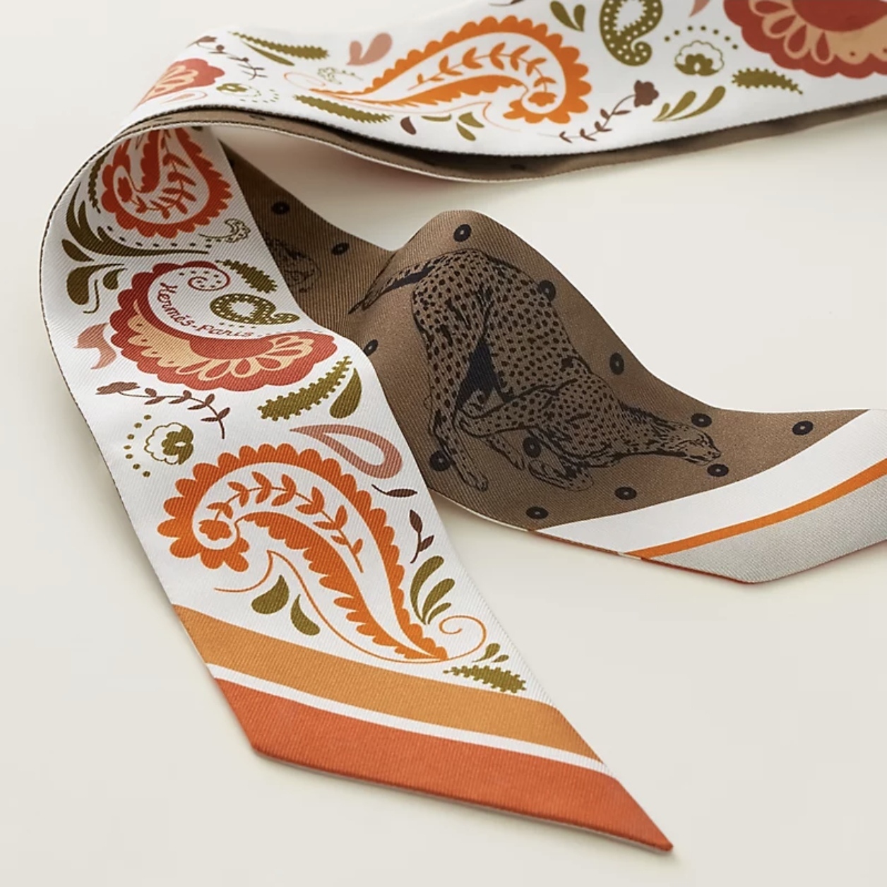 HERMES Guepards Bandana Twilly blanc / orange cuit / vert