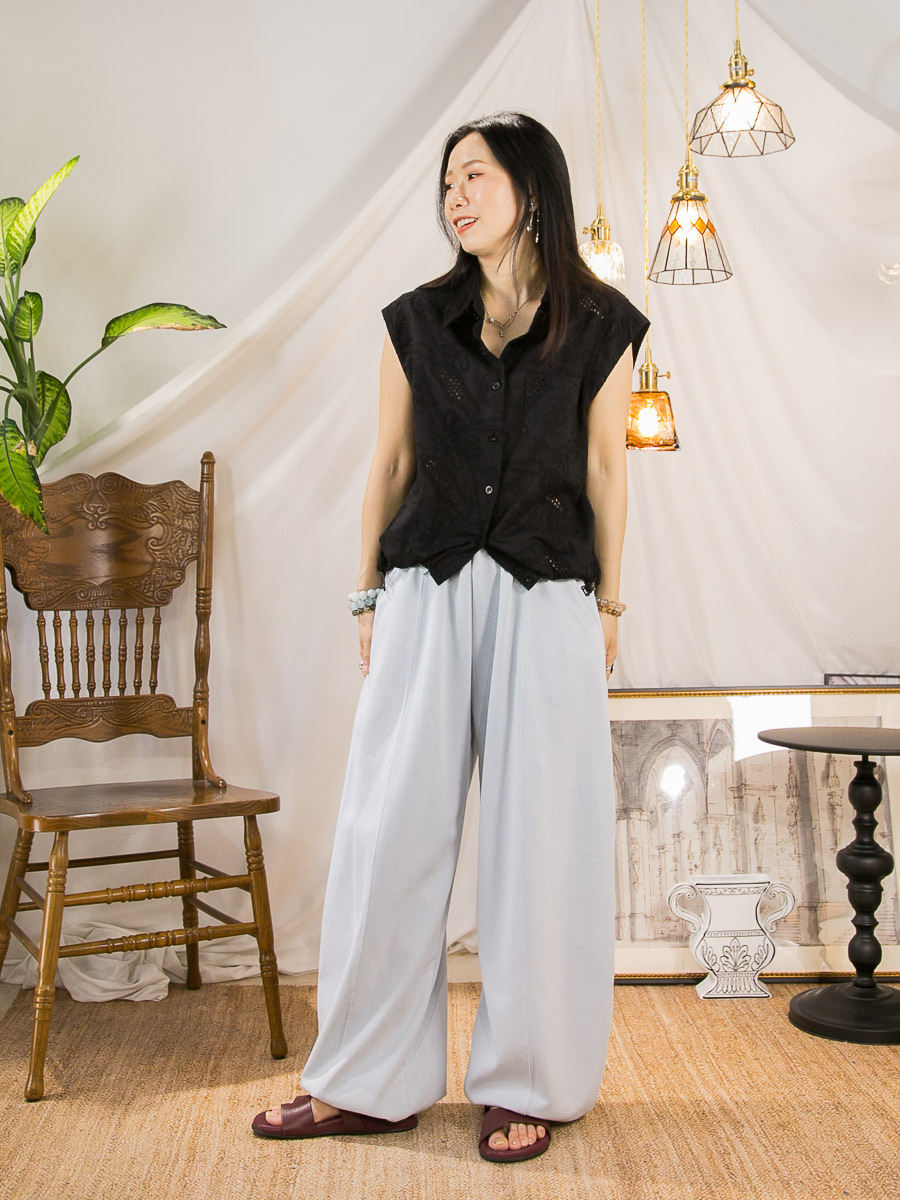 【12/6-14/6限時優惠】全開胸扣鈕．通花刺繡 麻棉料TOP