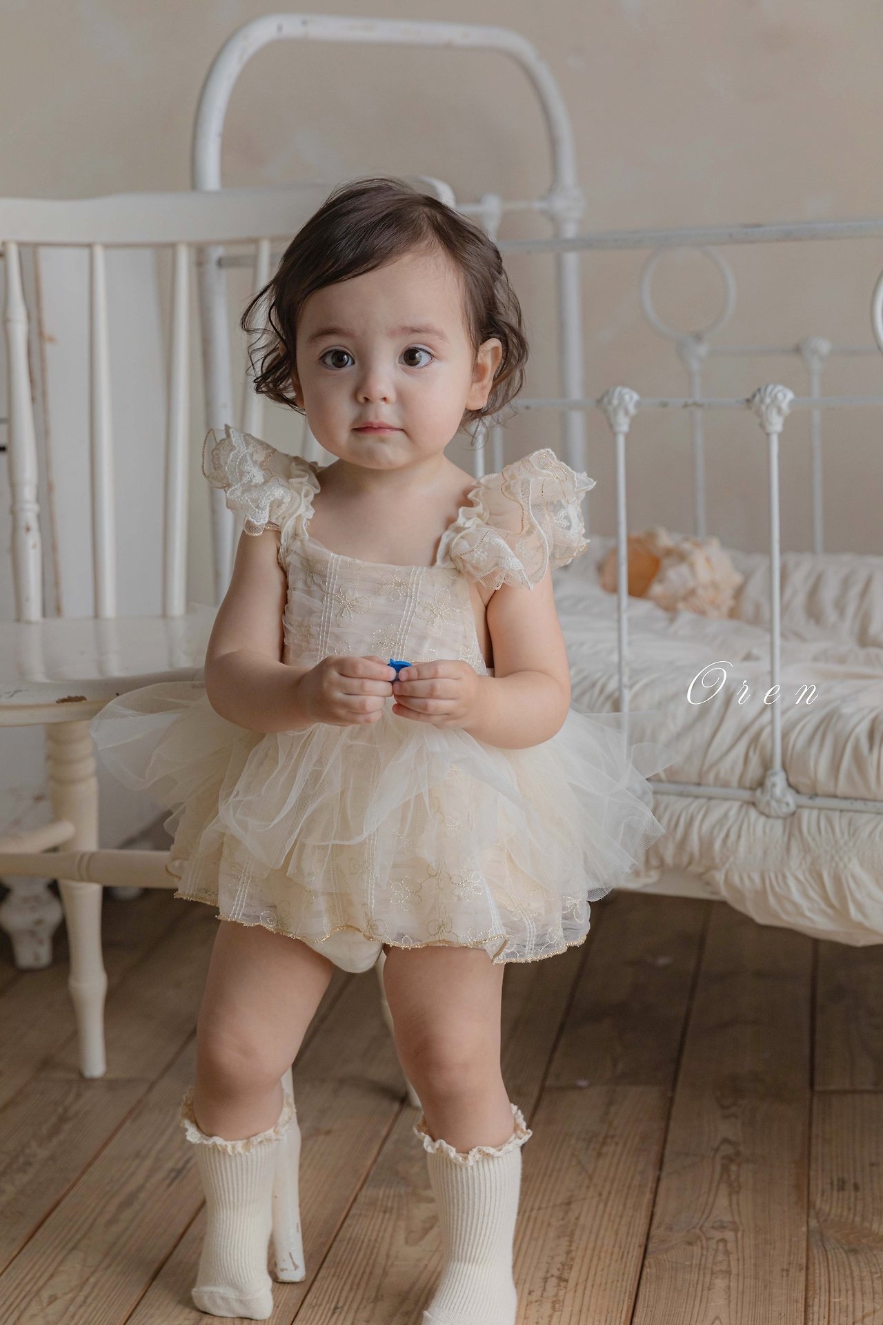 Oren Baby Shiny Sha Bodysuit