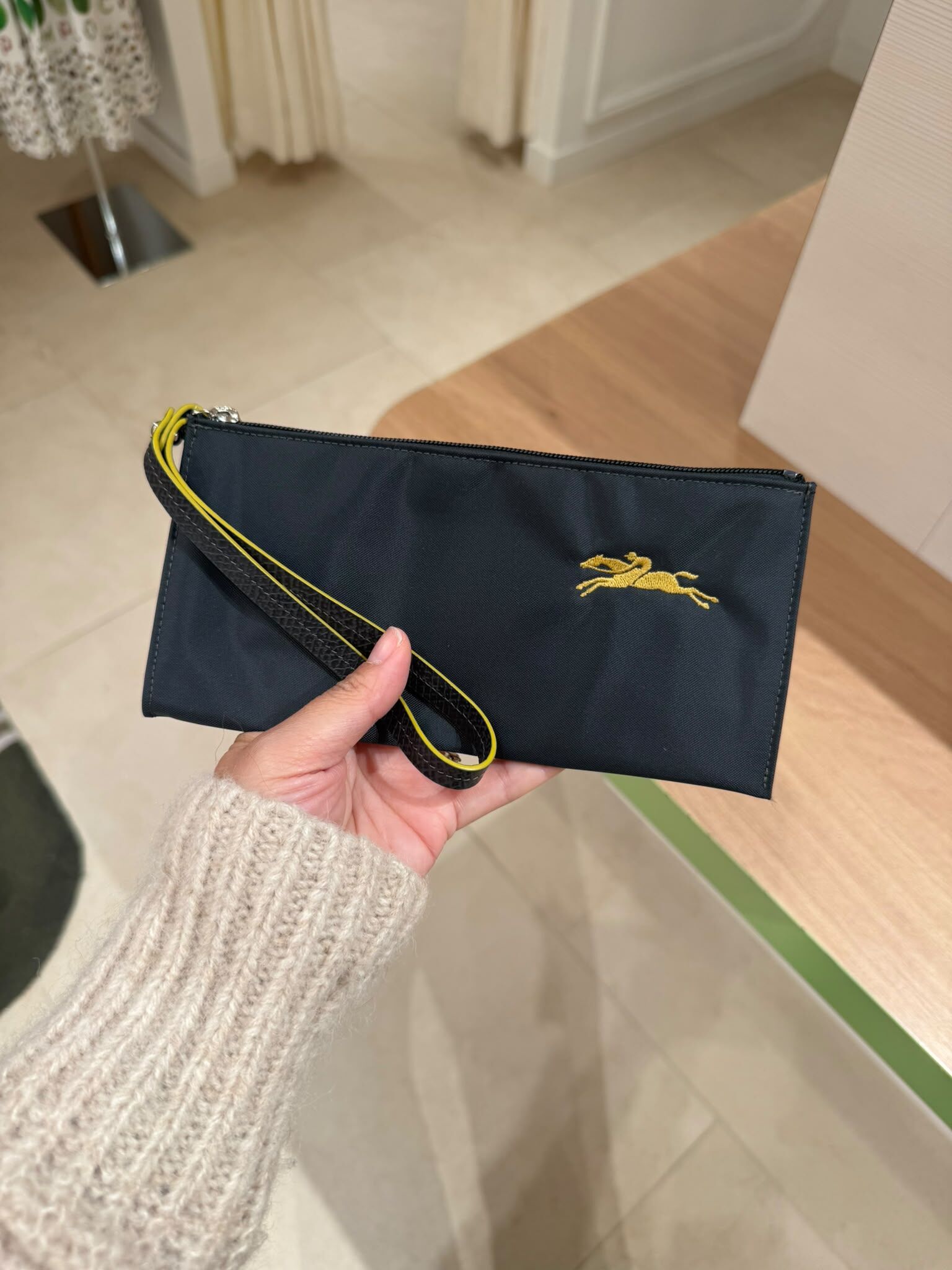 LYS02042 Longchamp pouch 深灰色