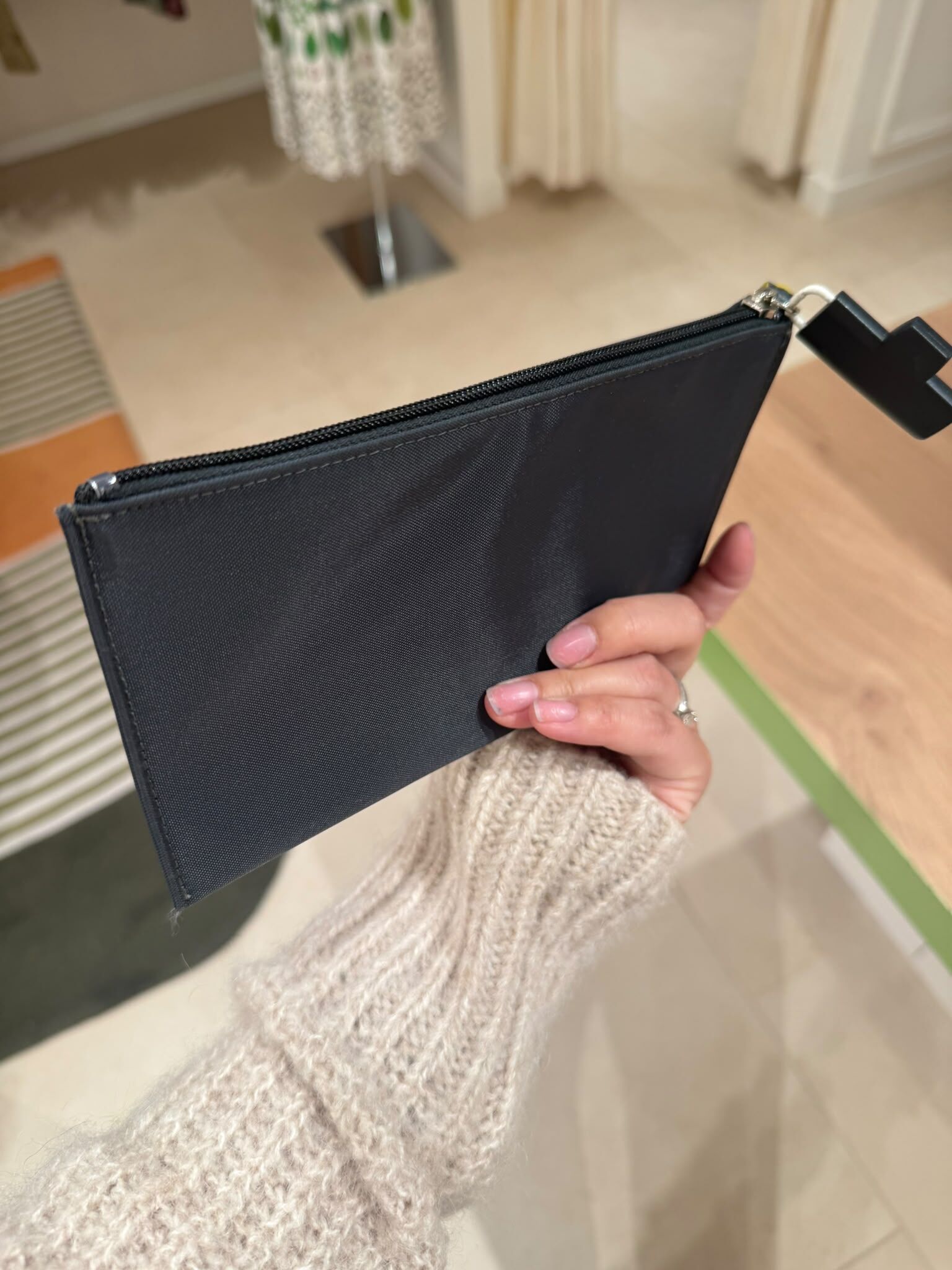LYS02042 Longchamp pouch 深灰色