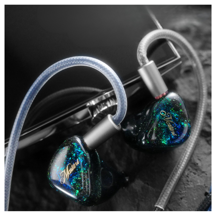 Queen of Audio (QoA) Martini LE 限量版 混合式入耳式耳機