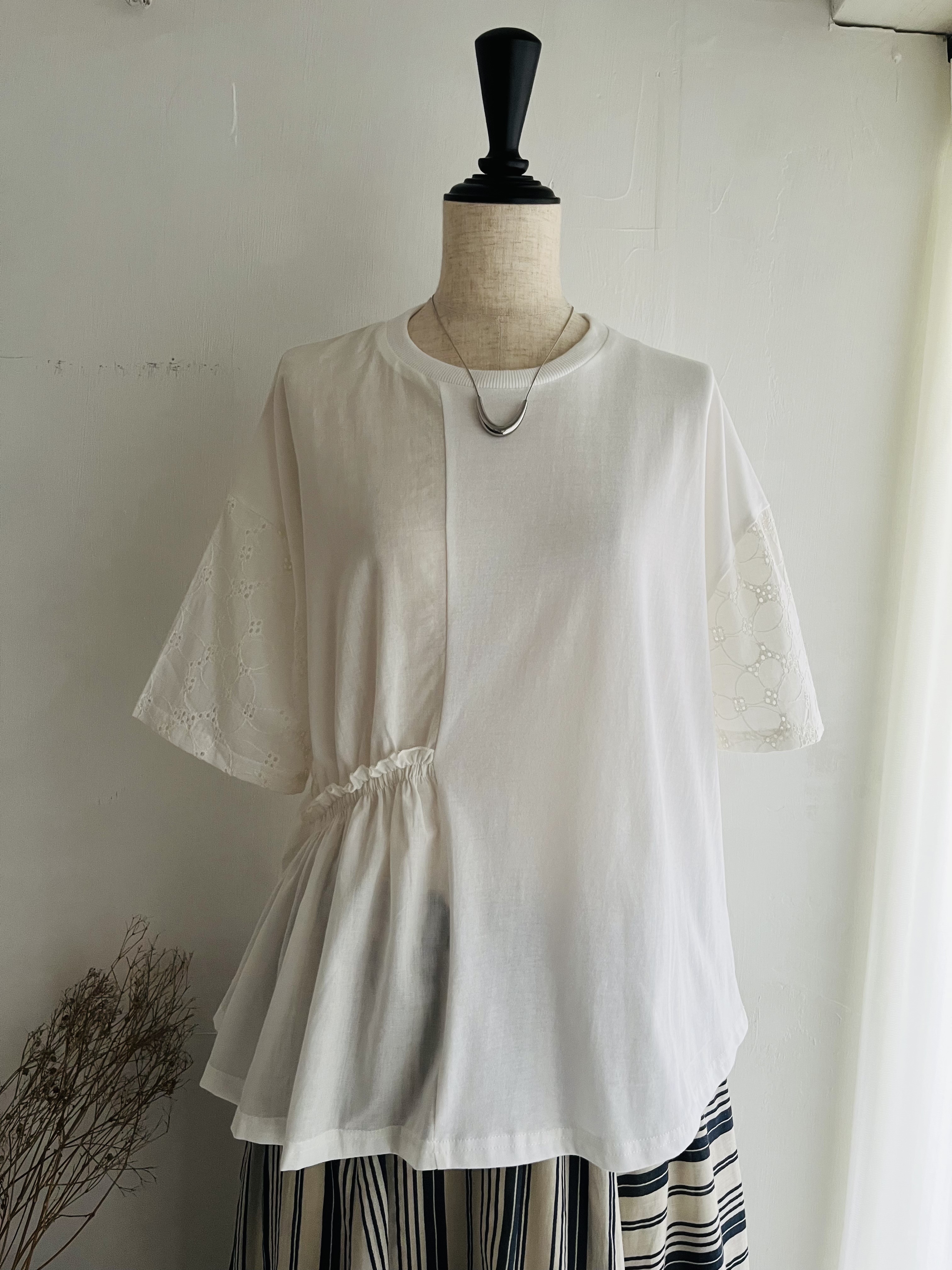 m.m.o白色拼布刺繡通花䄂top