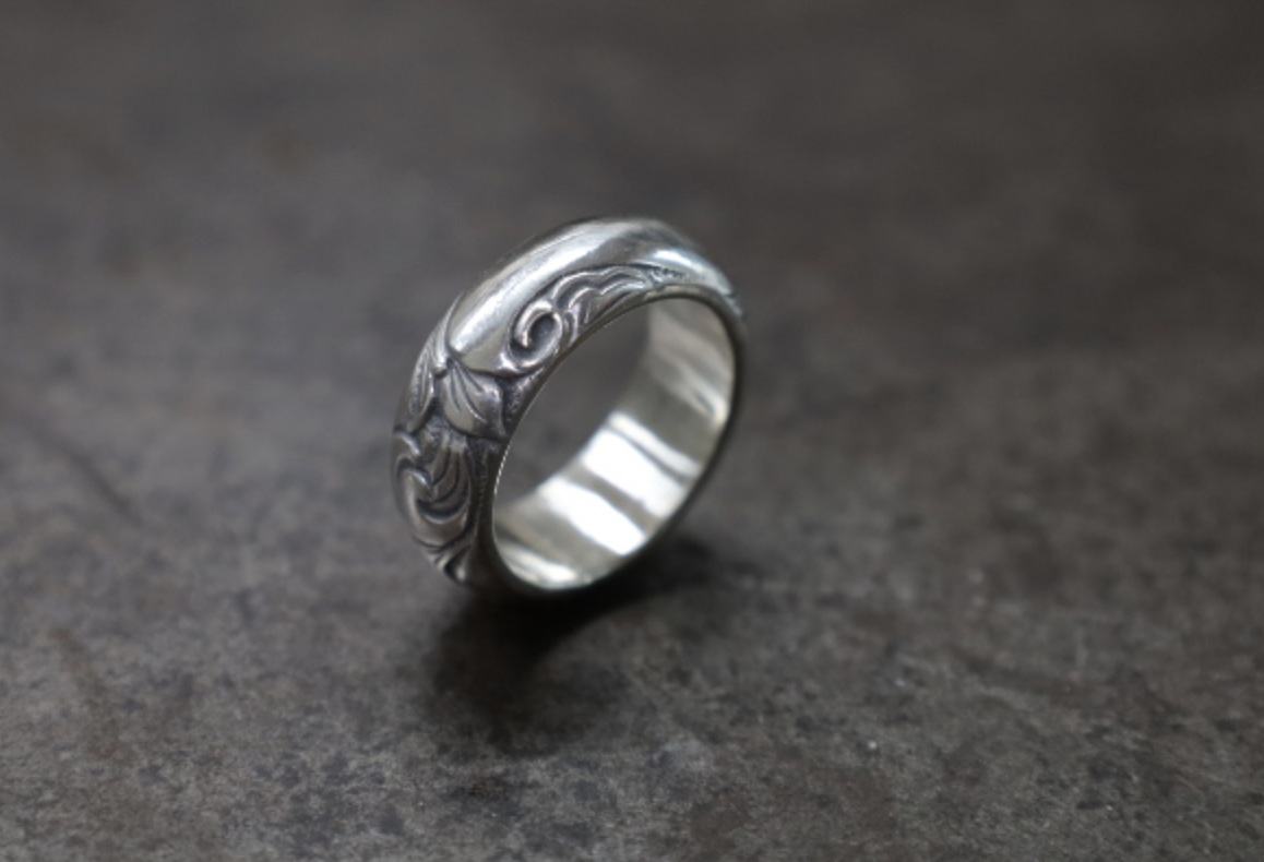 FCR-81 scroll flag ring