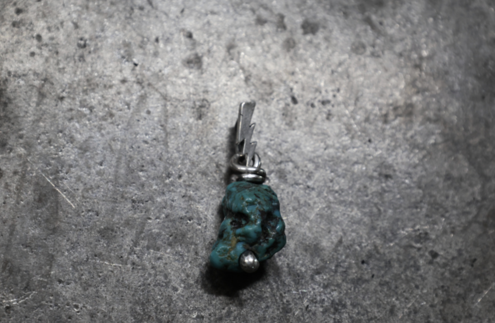 SE-1573 tumble turquoise/Lightning