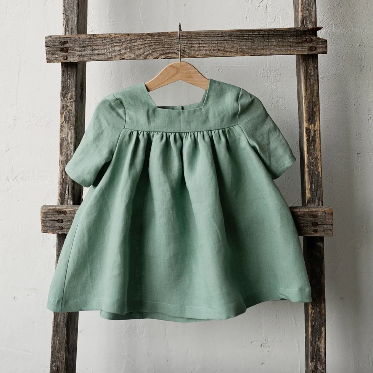 (預購)ALL THE BEAUTIFUL LINEN 經典方領短袖洋裝 CLASSIC DRESS (SHORT SLEEVE)
