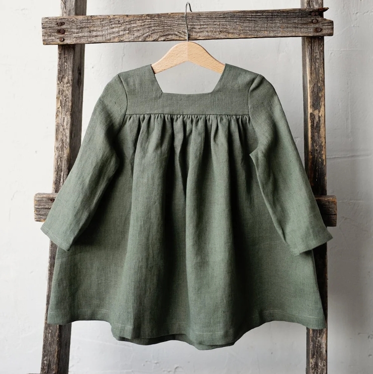 (預購)ALL THE BEAUTIFUL LINEN 經典方領長袖洋裝 CLASSIC DRESS (LONG SLEEVE)