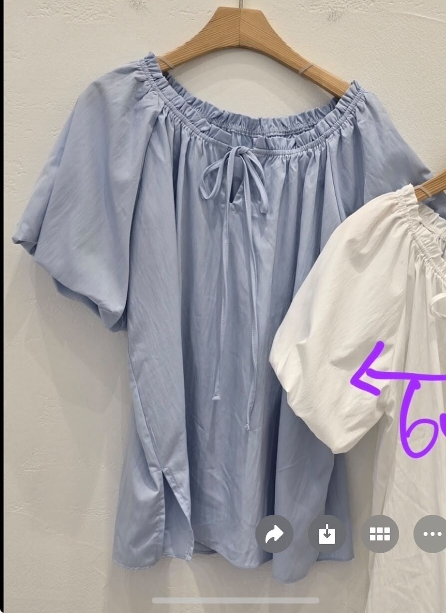 VS112 胸48 長24 $389 (一口價)