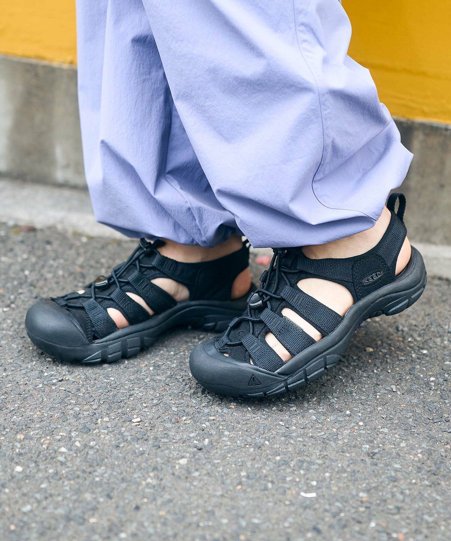 限時特價預購┃KEEN WOMENS NEWPORT H2 黑色 機能 涼鞋