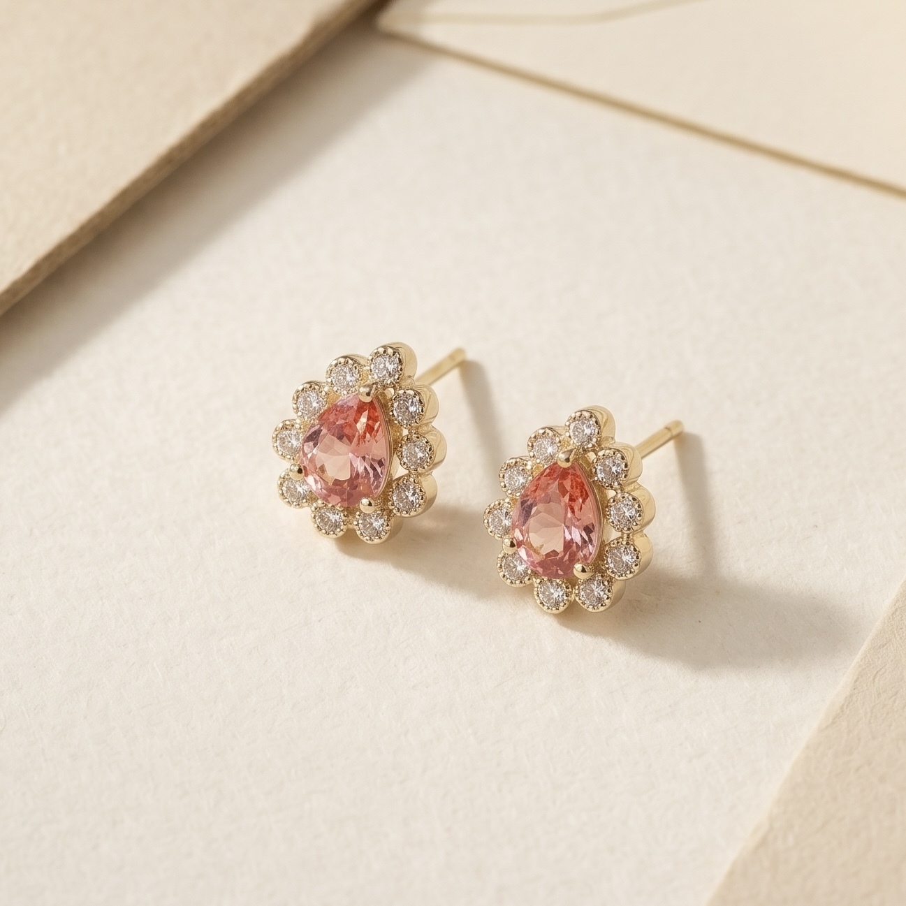 18K金Padparadscha鑽石復古耳釘 - 日落色