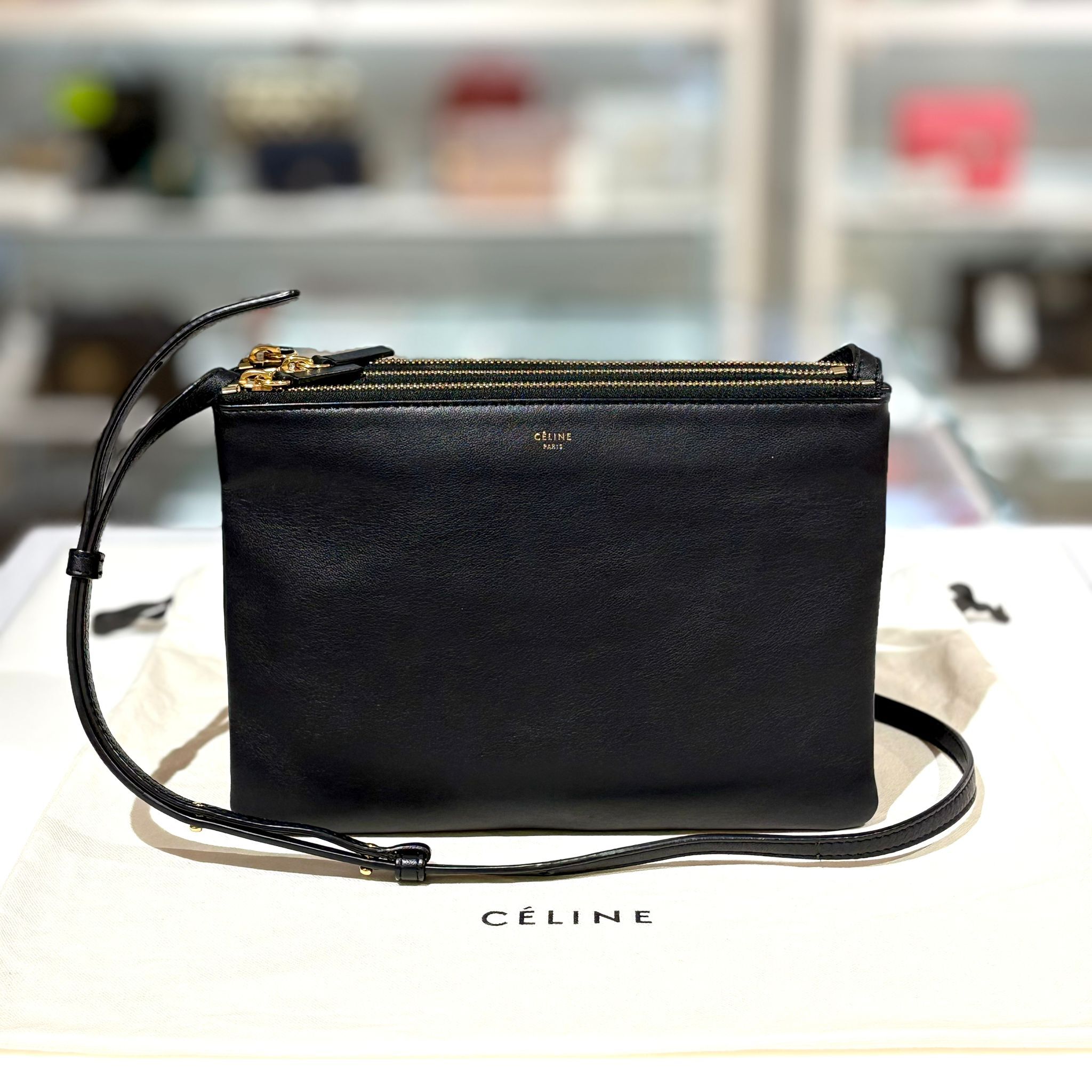 98%NEW二手CELINE TRIO 大號 深藍色羊皮3層經典款 #香榭站正品