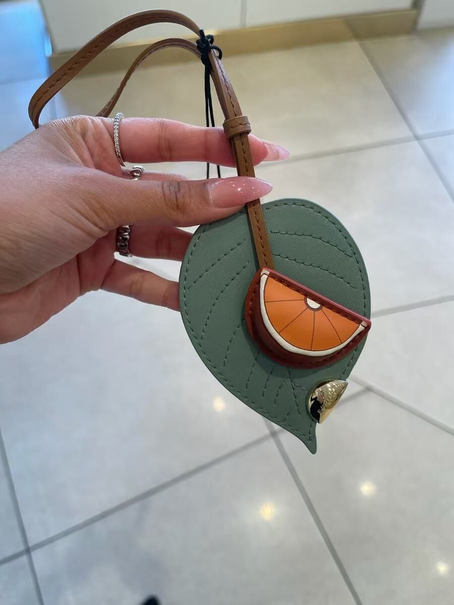 【預購】H0612115 Furla 樹葉吊飾