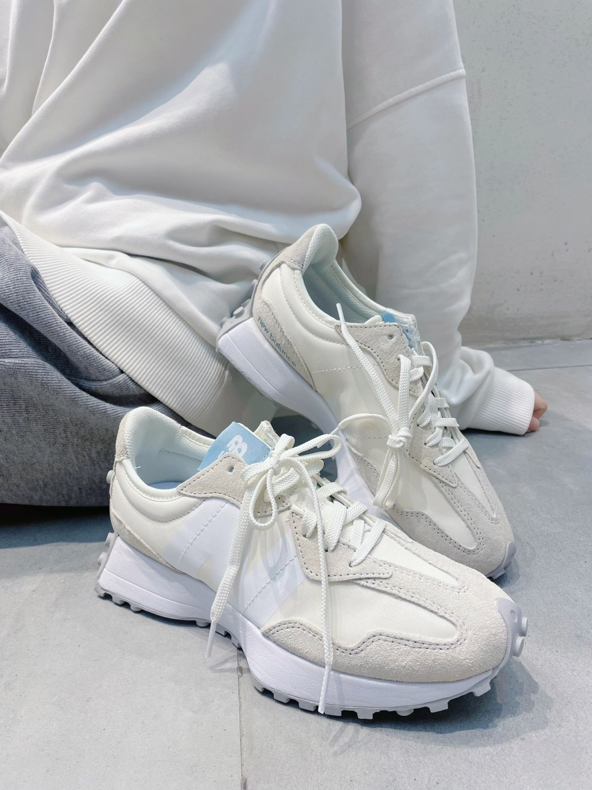 NEW BALANCE 327 海鹽冰藍 米白白藍 [6月新優惠!]