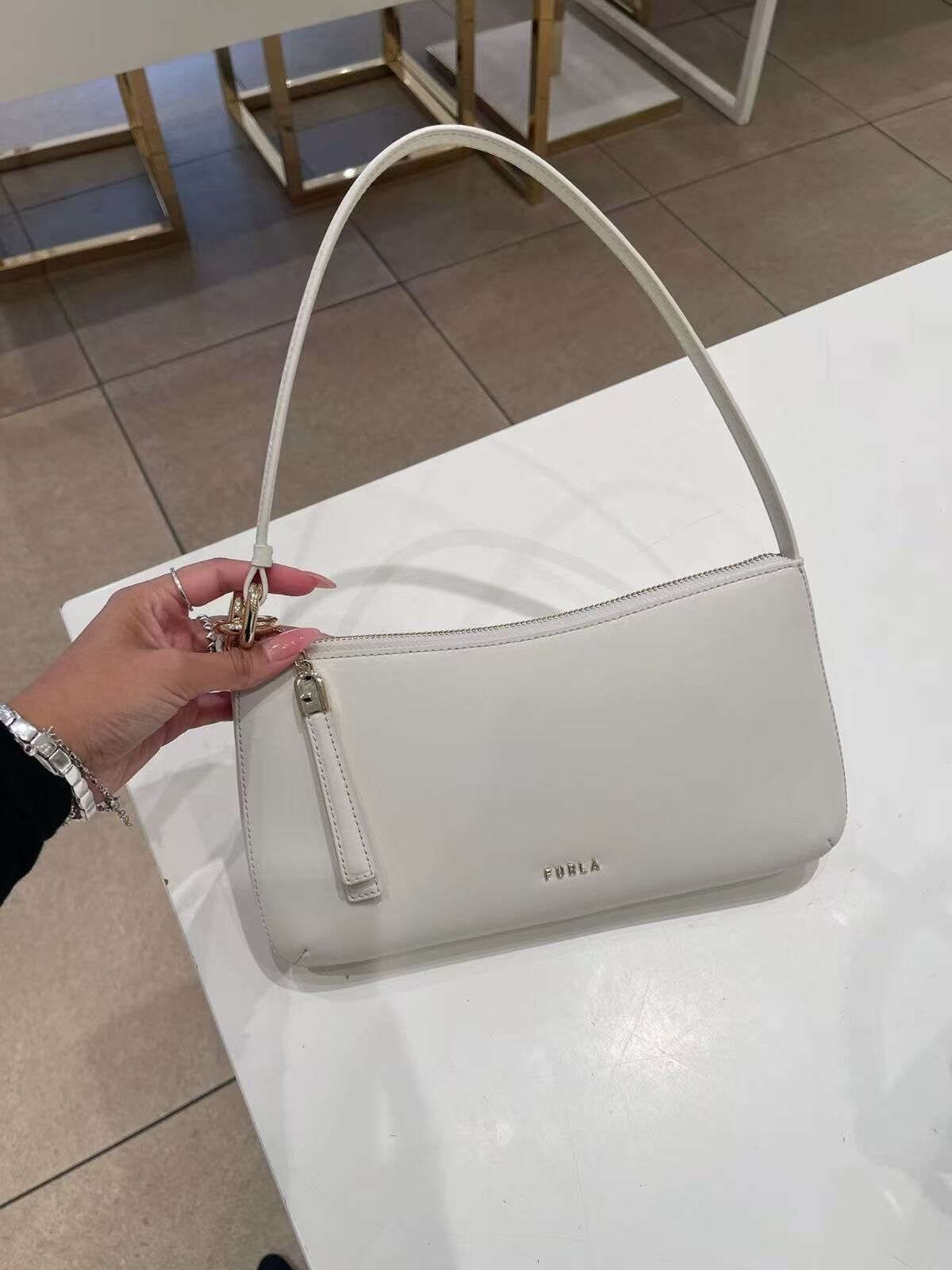 【預購】H0612117 Furla Cassiopea 單肩包