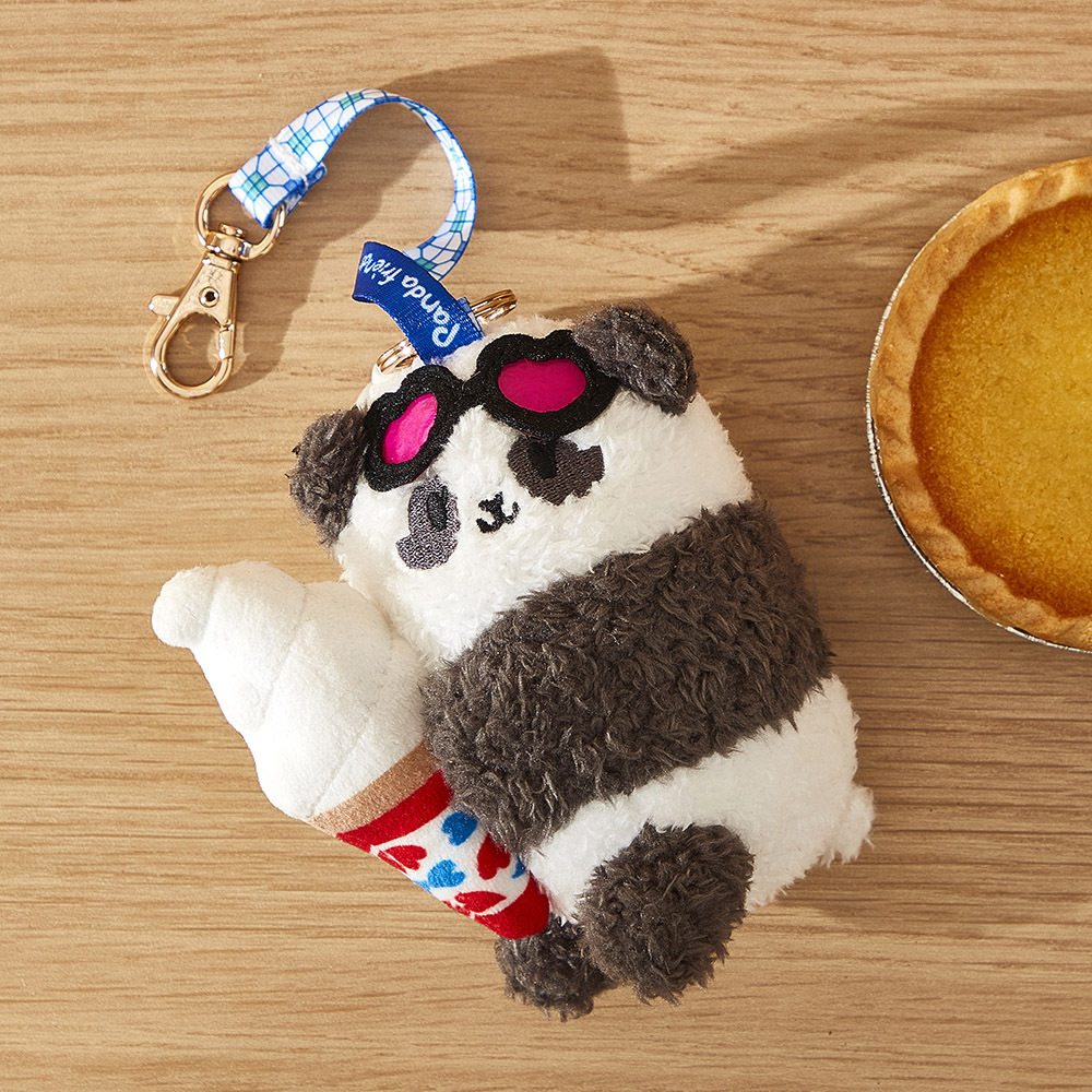 Panda Friends Hong Kong Food Collection: Jia Jia with Ice Cream Plush Keychain