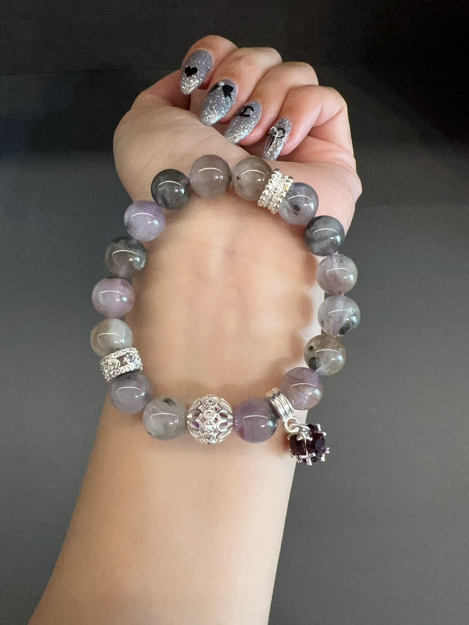 🌈極光💫招財（增強～正財～偏財運）❤️很強的助眠，令人安心入睡❤️💫增強有效溝通和專注力 💫拯救水晶（回復返本來嘅能量）💫穩定情緒 💫打通人體七輪, 調整能量磁場💫改善整體運勢💫穩定思緒, 改善情緒困擾, 舒解壓力, 不安和憂慮💫促進新陳代謝～細胞再生與復原💫建立穩定既人際、情侶關係