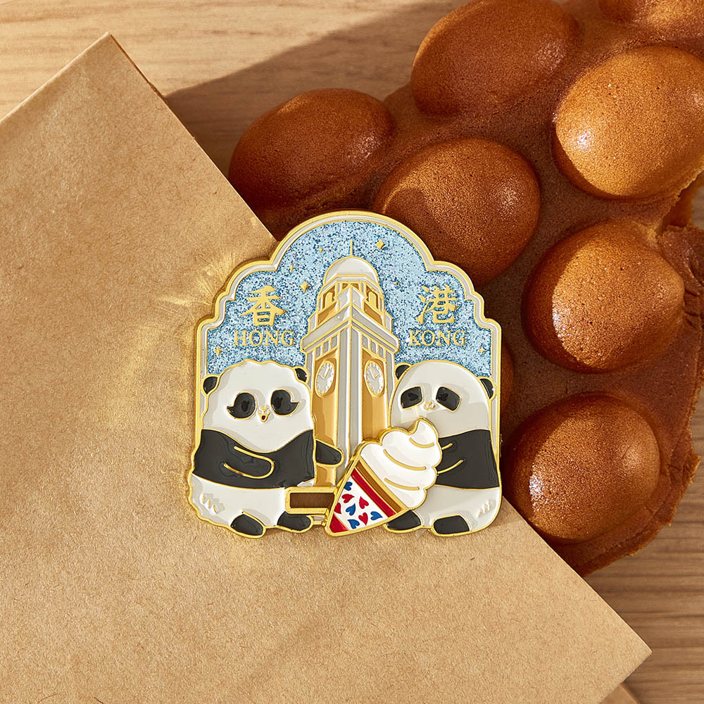 Panda Friends Hong Kong Food Collection: Jia Jia & De De with Clock Tower Movable Magnet