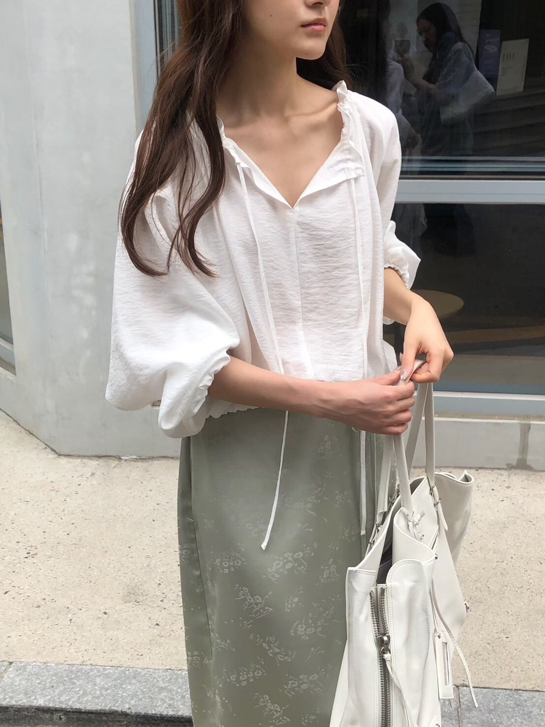 蕾絲滾邊光澤緞面感綁帶鉛筆長裙-F / 3色