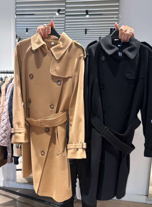 BE095 Burberry 雙排扣羊毛女裝大衣