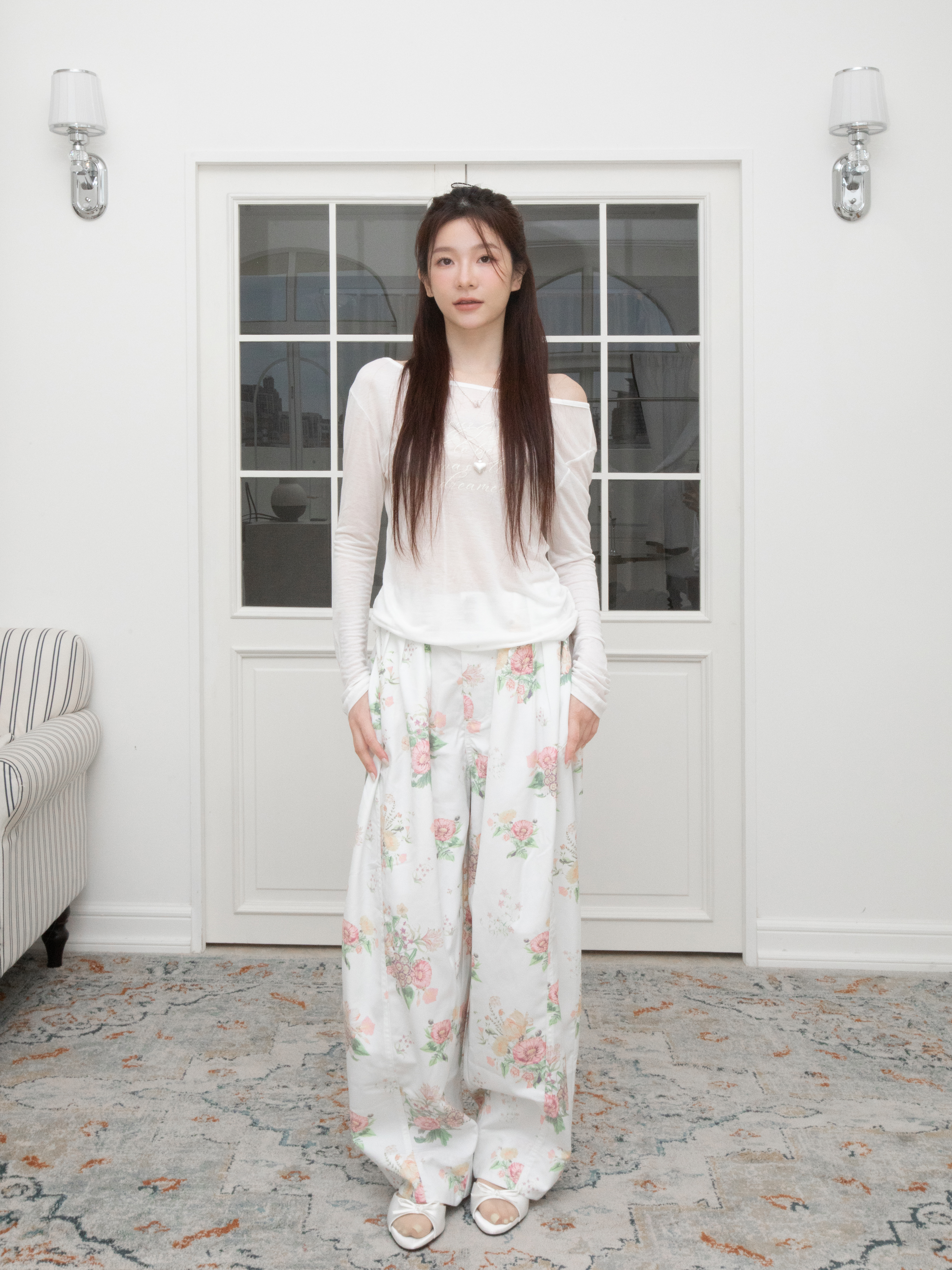 T14 SCRIPT PRINT BOAT NECK TOP