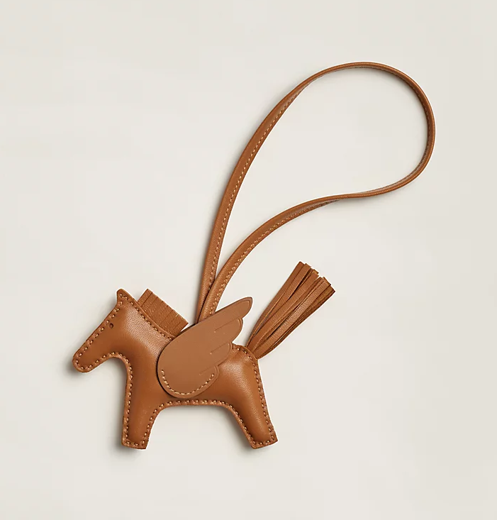 BE042 Hermes Rodeo Pegase PM charm - gold 9.7 x 7.8 cm H083010CABI