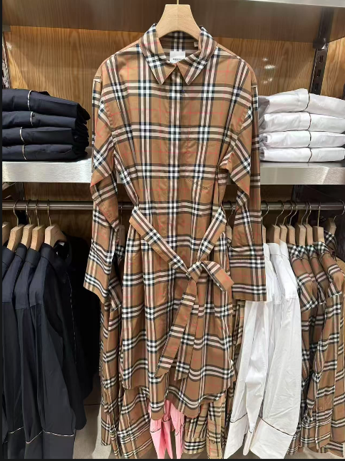 BE089 Burberry 收腰格仔連身女裝Polo裙 - UK 4 胸： 53 cm長： 101 cm 8093477