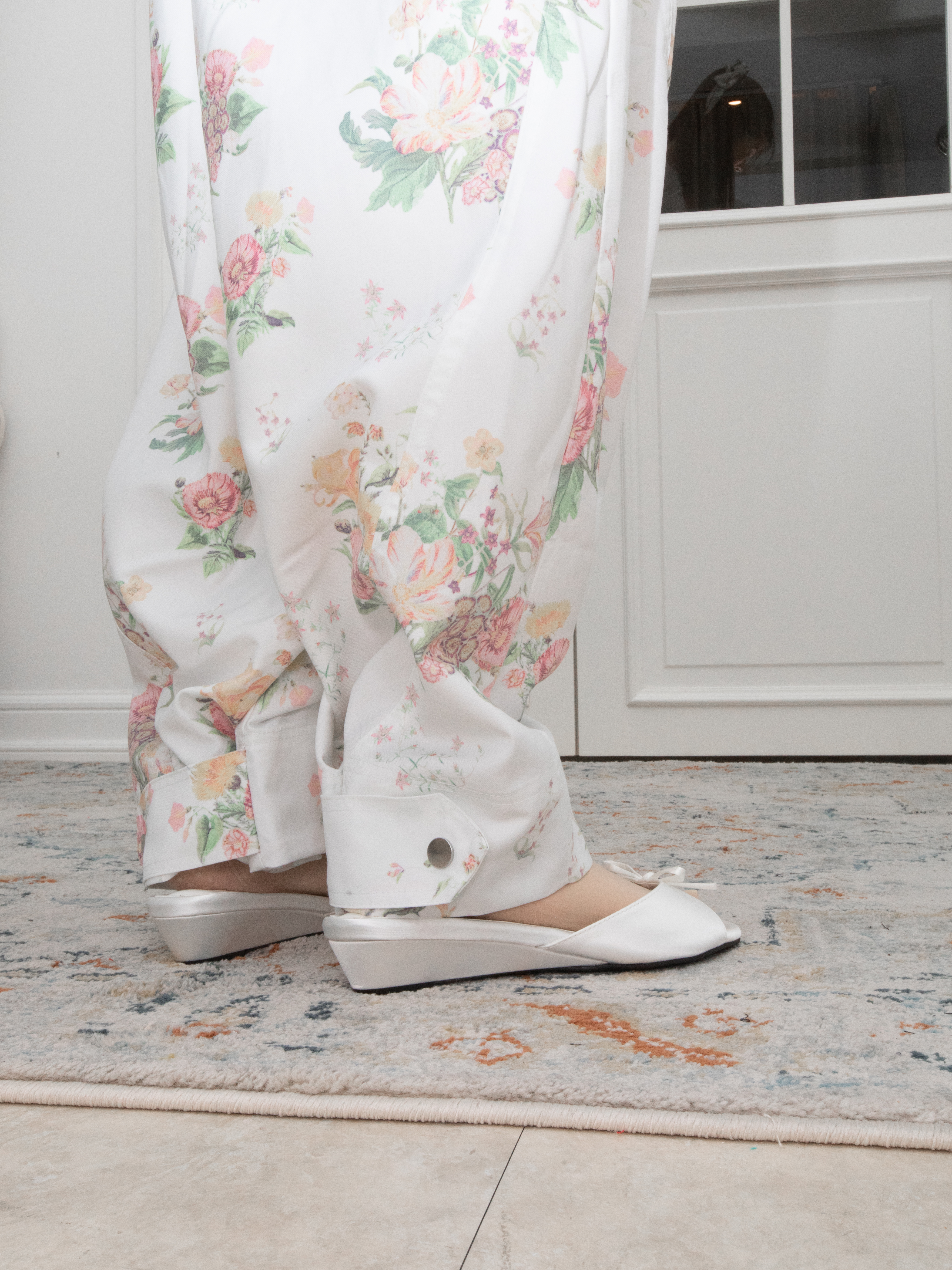 H10 VINTAGE FLORAL BALLOON PANTS