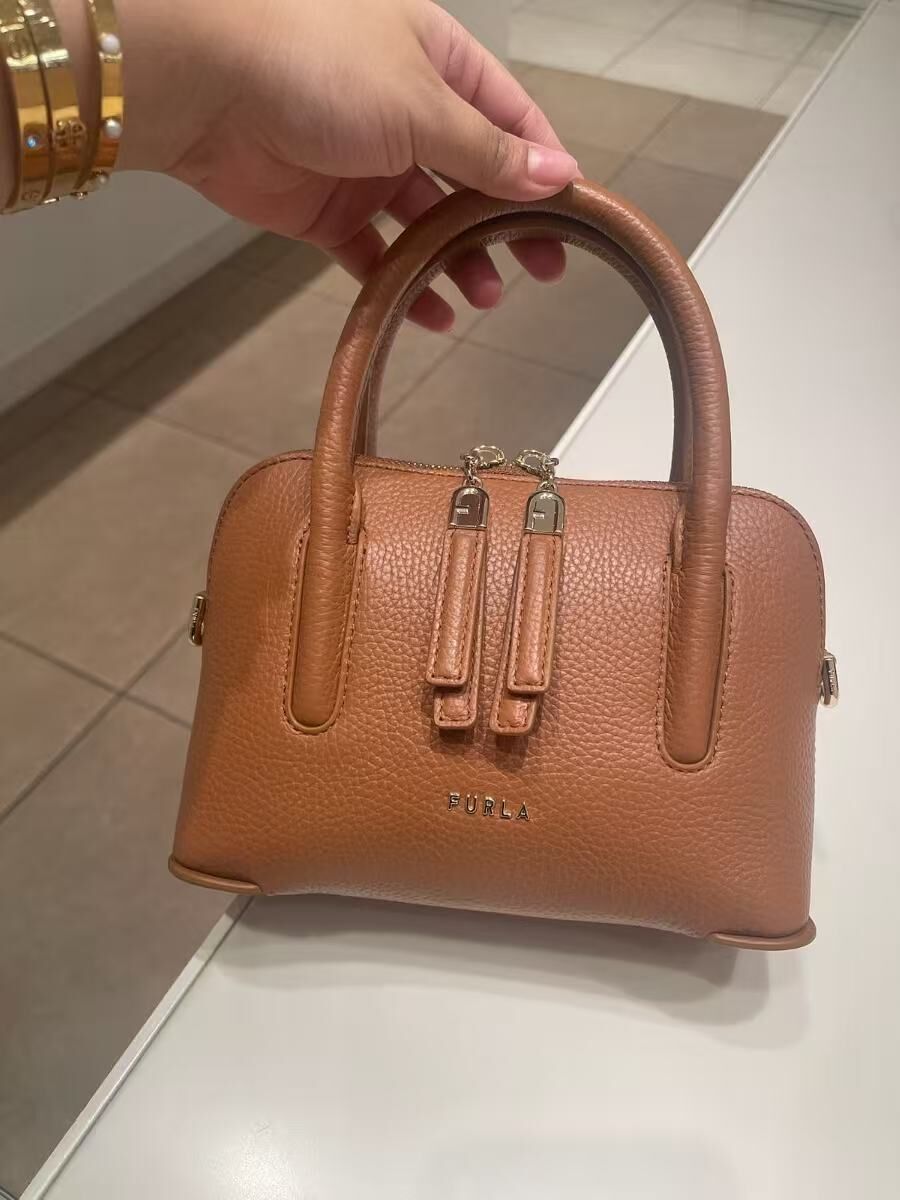 【預購】H0612133 Furla Atmosfera 小號貝殼包
