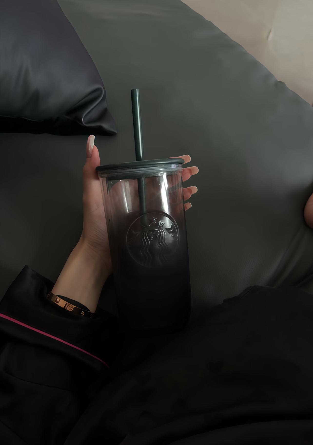 代購-Starbucks星巴克 墨水系列 三角底造型 漸變 玻璃杯 吸管杯 灰色 473ml
