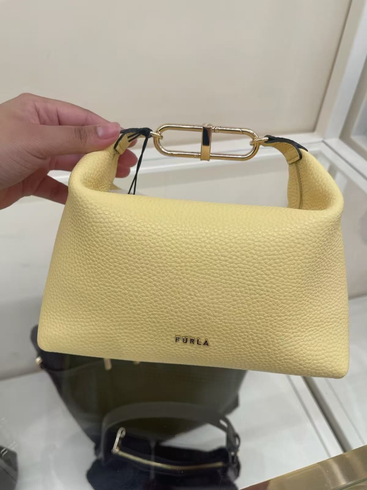 【預購】H0612150 Furla 雲朵手提包