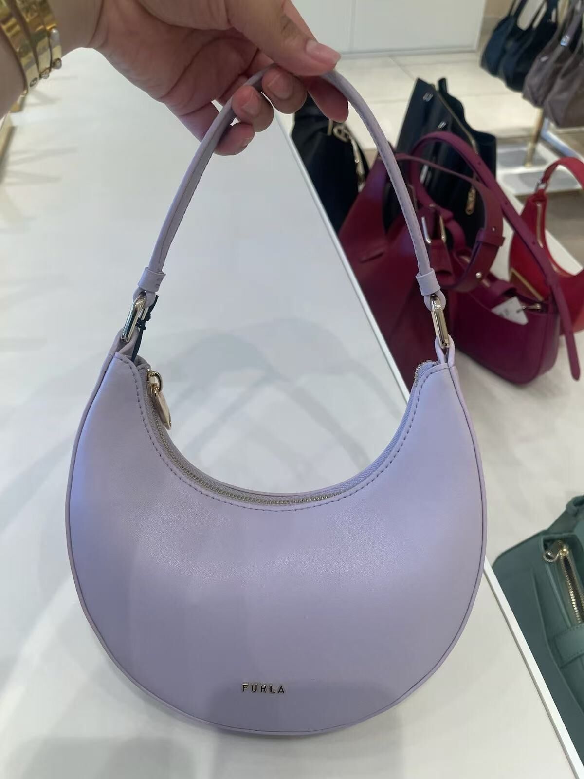 【預購】H0612151 Furla Delizia 單肩半月包