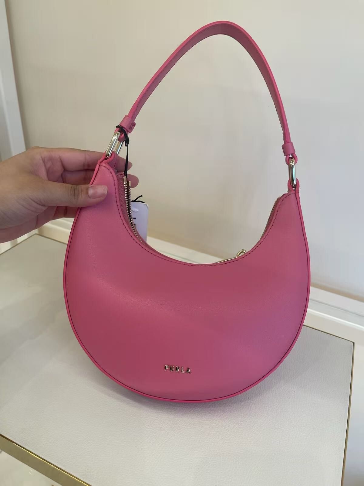 【預購】H0612151 Furla Delizia 單肩半月包