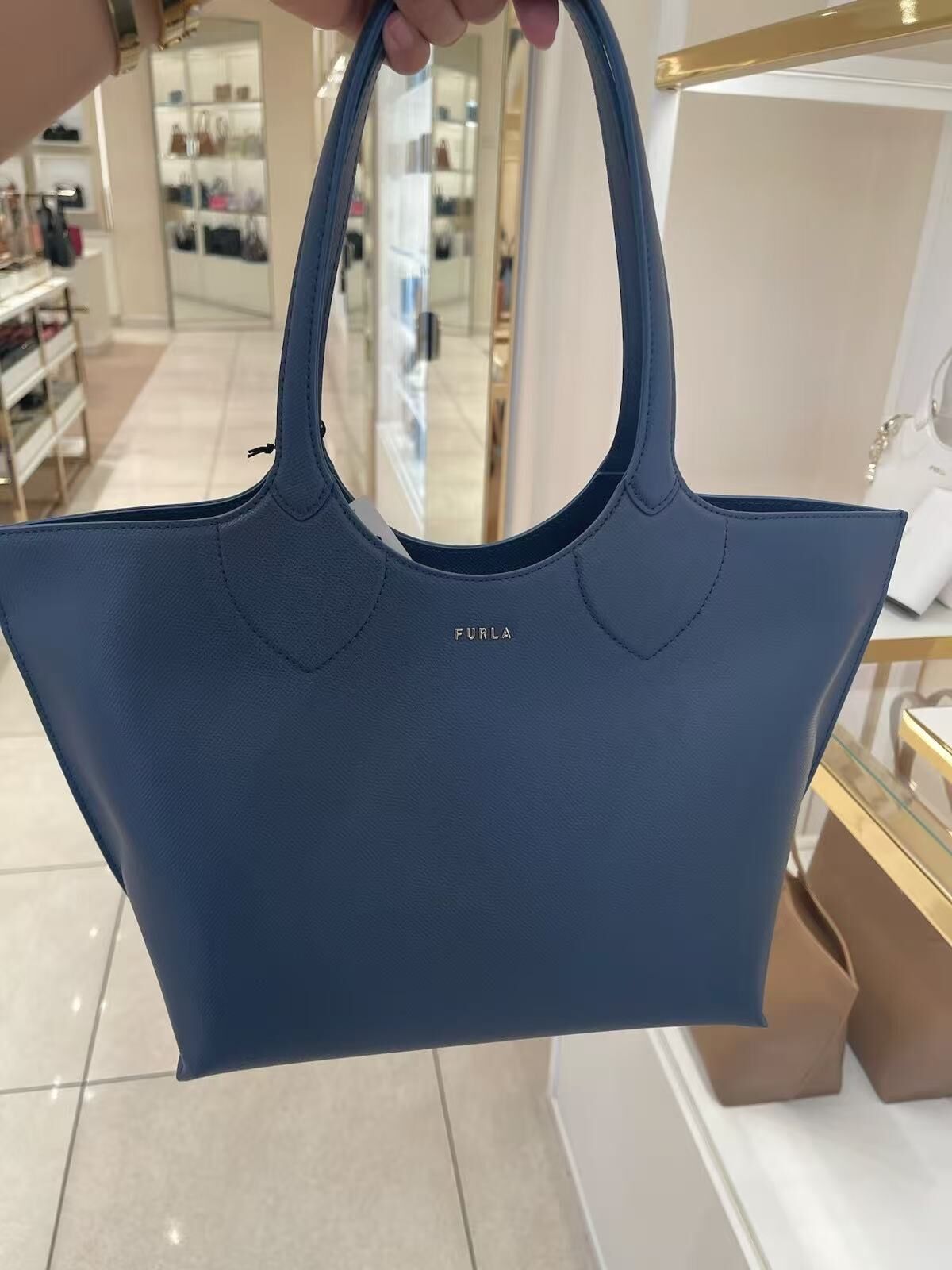 【預購】H0612157 Furla Thelma 大號手提包