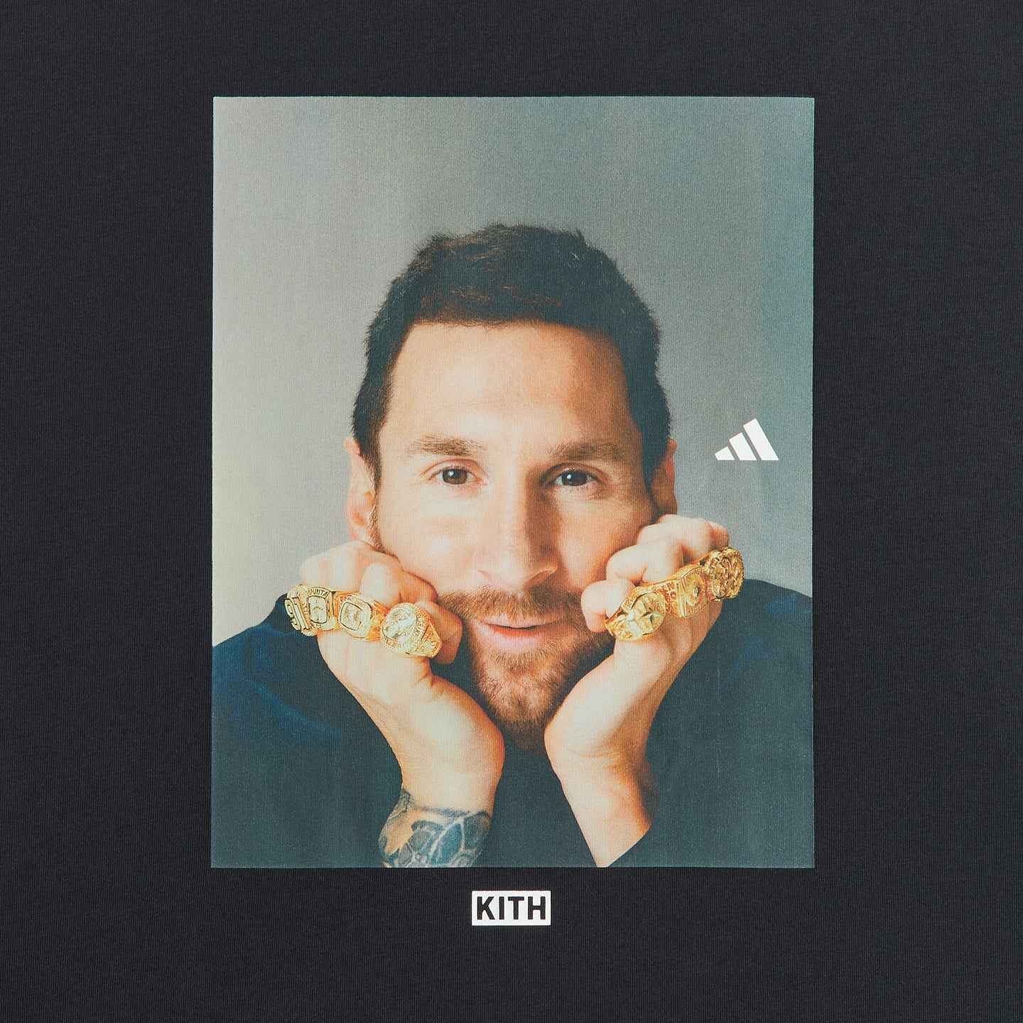 2026SS Kith & Messi for adidas Football Graphic Tee 聯名 梅西 足球 托臉 短T 現貨 adku4263