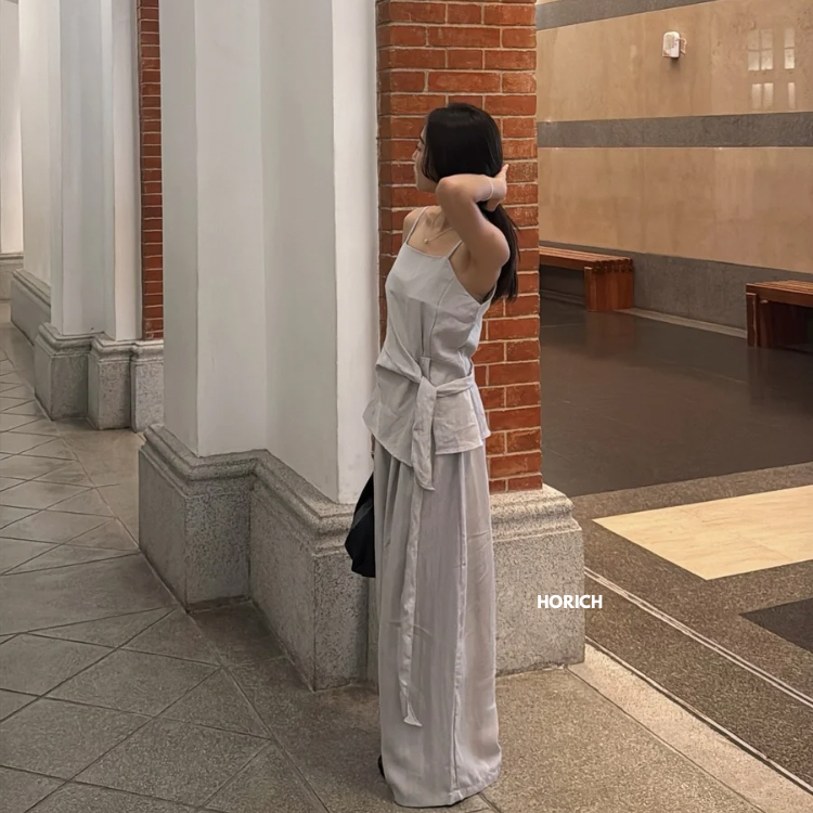 𝗝𝘂𝗻.𝟭𝟱/L88009-細肩綁腰兩件式套裝(兩色)-淺灰