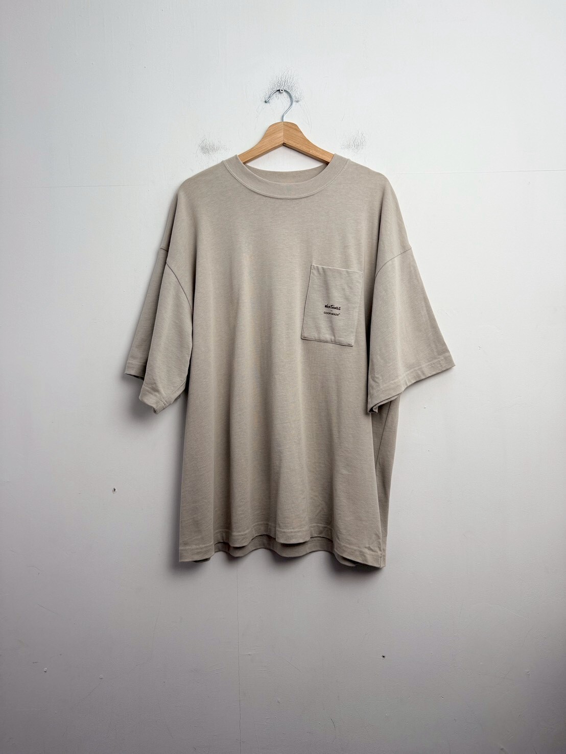 GOOPiMADE x WILDTHINGS Graphic Pocket Tee SIZE 3