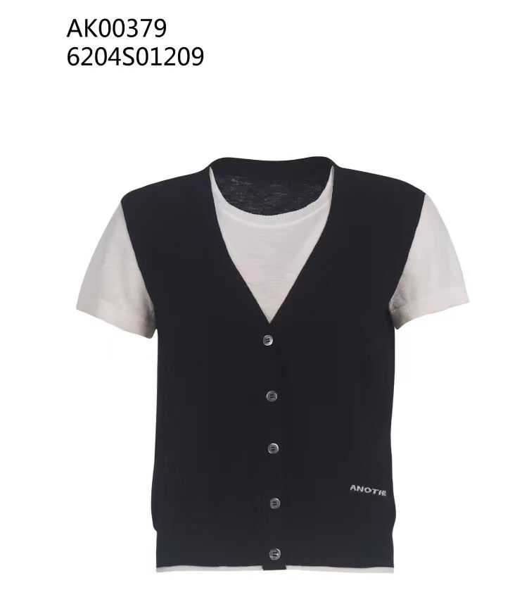 0612AT68-ANOTHERSZHK-APPAREL-美式智性學院風假兩件 V 領針織開衫開扣短袖 T 恤上衣（A68）