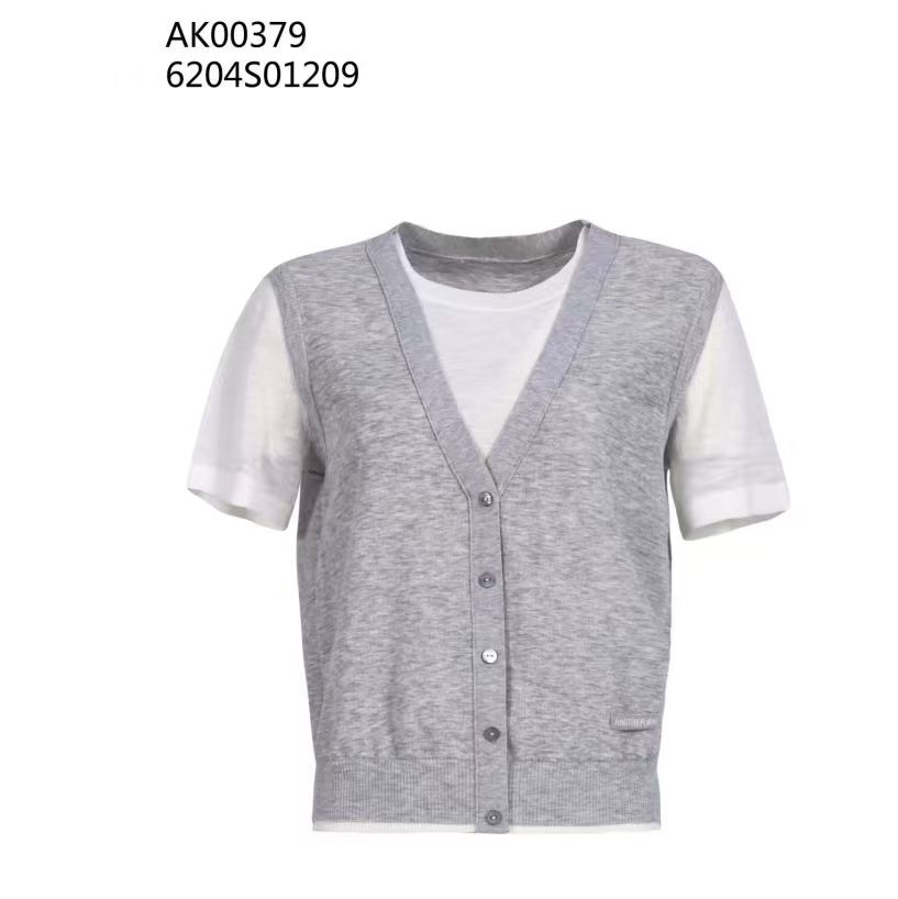 0612AT68-ANOTHERSZHK-APPAREL-美式智性學院風假兩件 V 領針織開衫開扣短袖 T 恤上衣（A68）