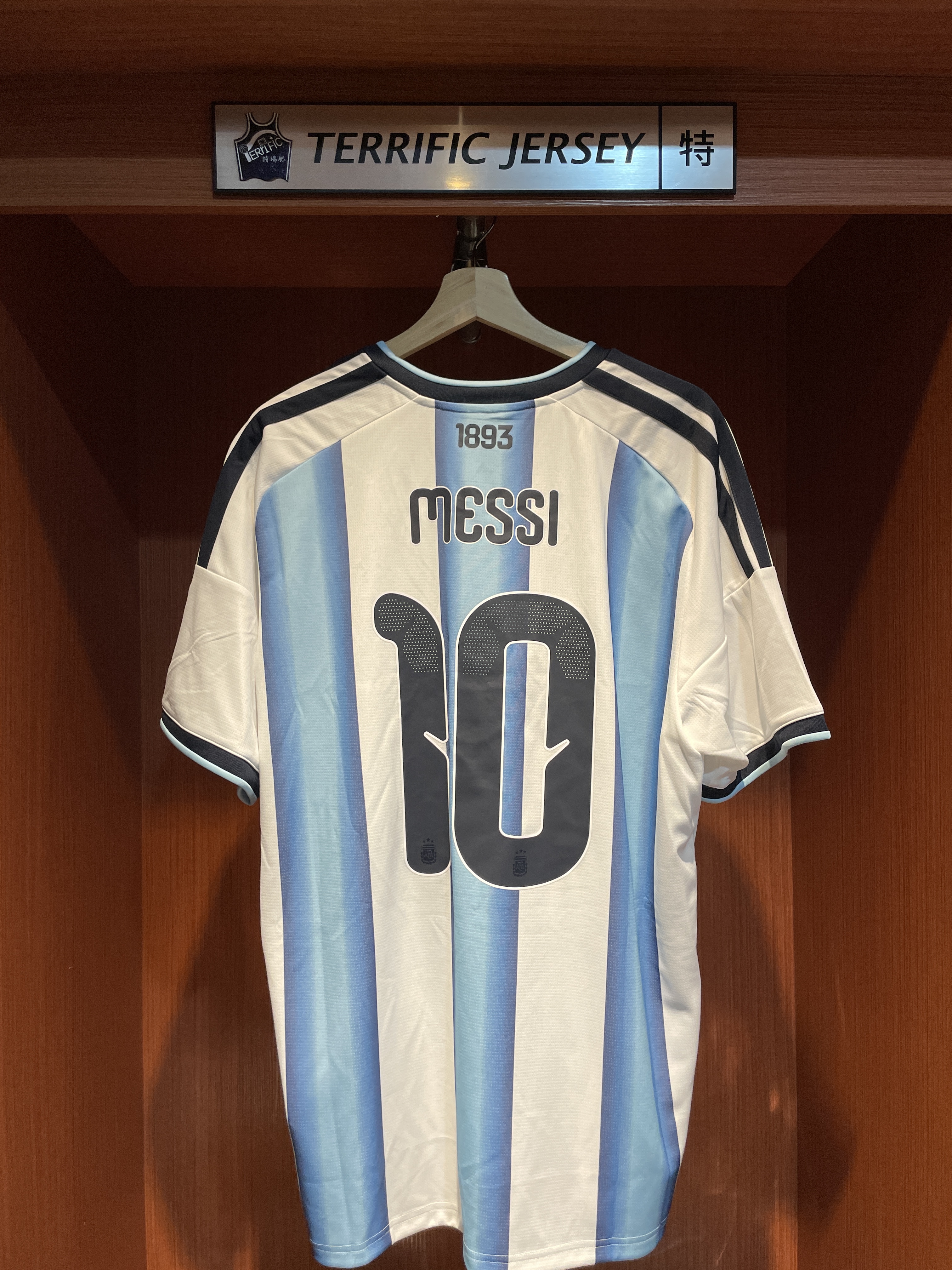 FIFA足球 Lionel Messi 阿根廷白條紋 主場 2026 世界盃 Home Adidas Replica Jersey 球迷版 燙印 全新