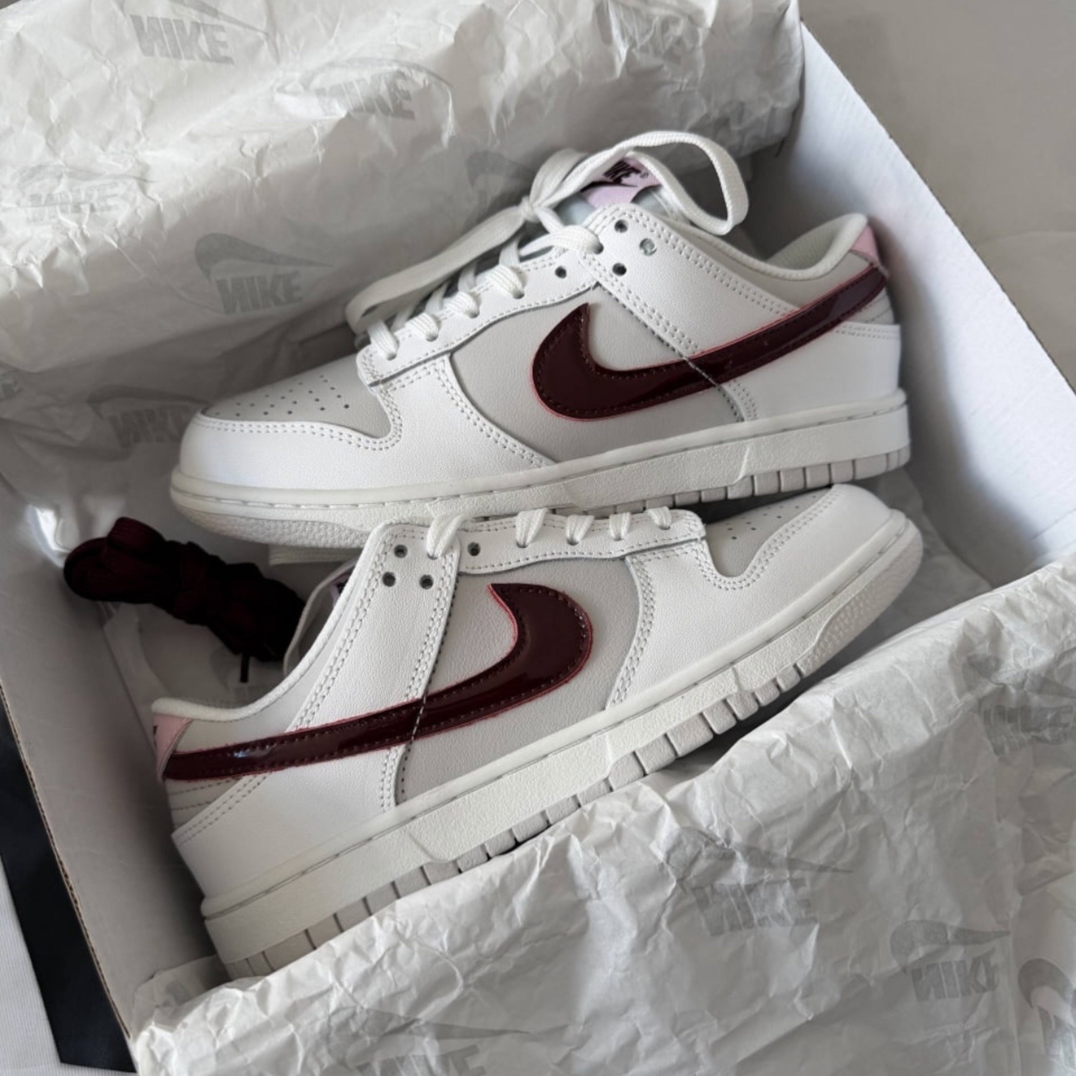 NICEDAY 代購 NIKE DUNK LOW "PLUM CHALK" 奶白 酒紅 奶油 白 亮面 女款 IM6025-121