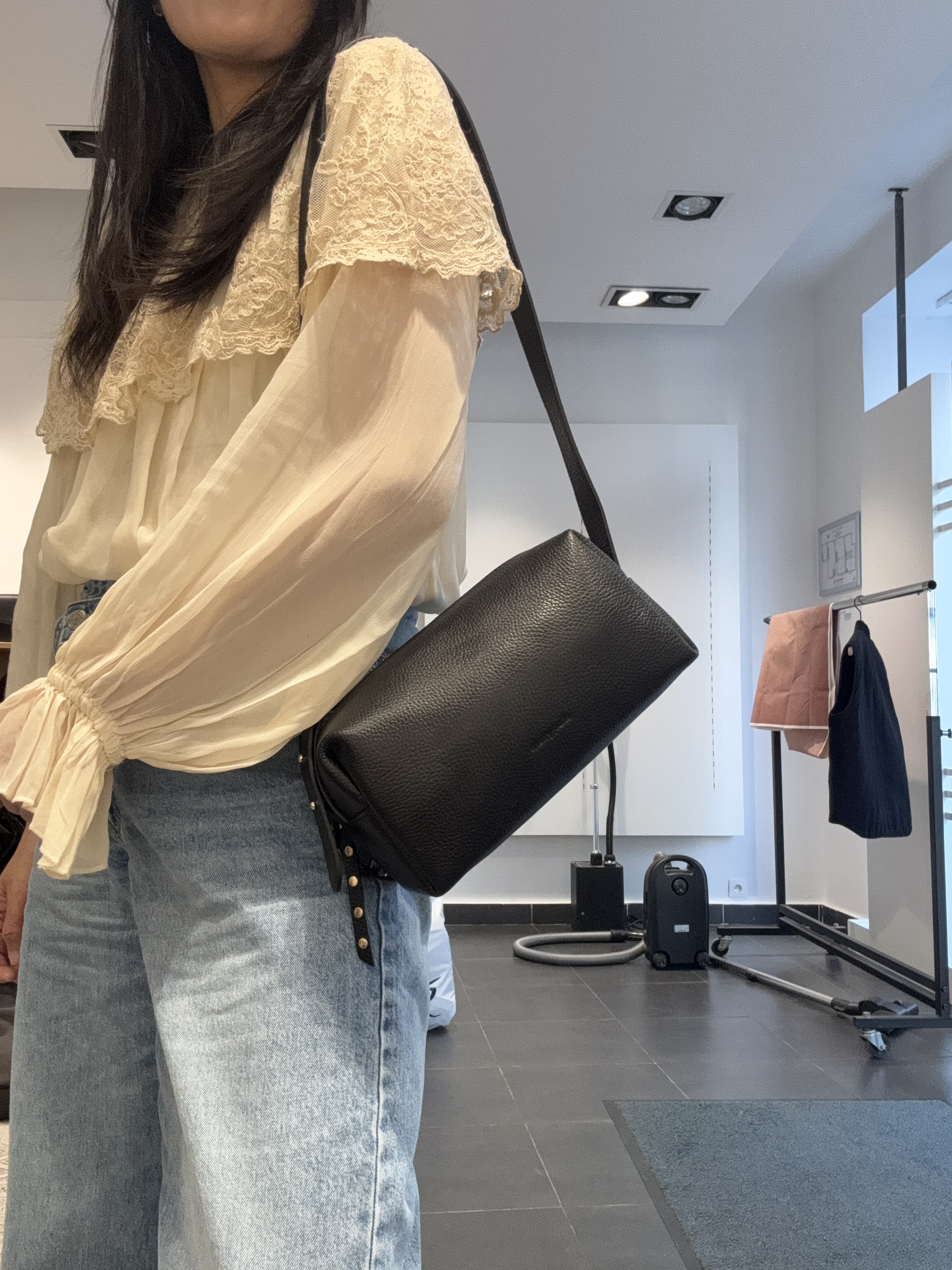 Cherry Paris Leather Abby - 4220 Black 黑色