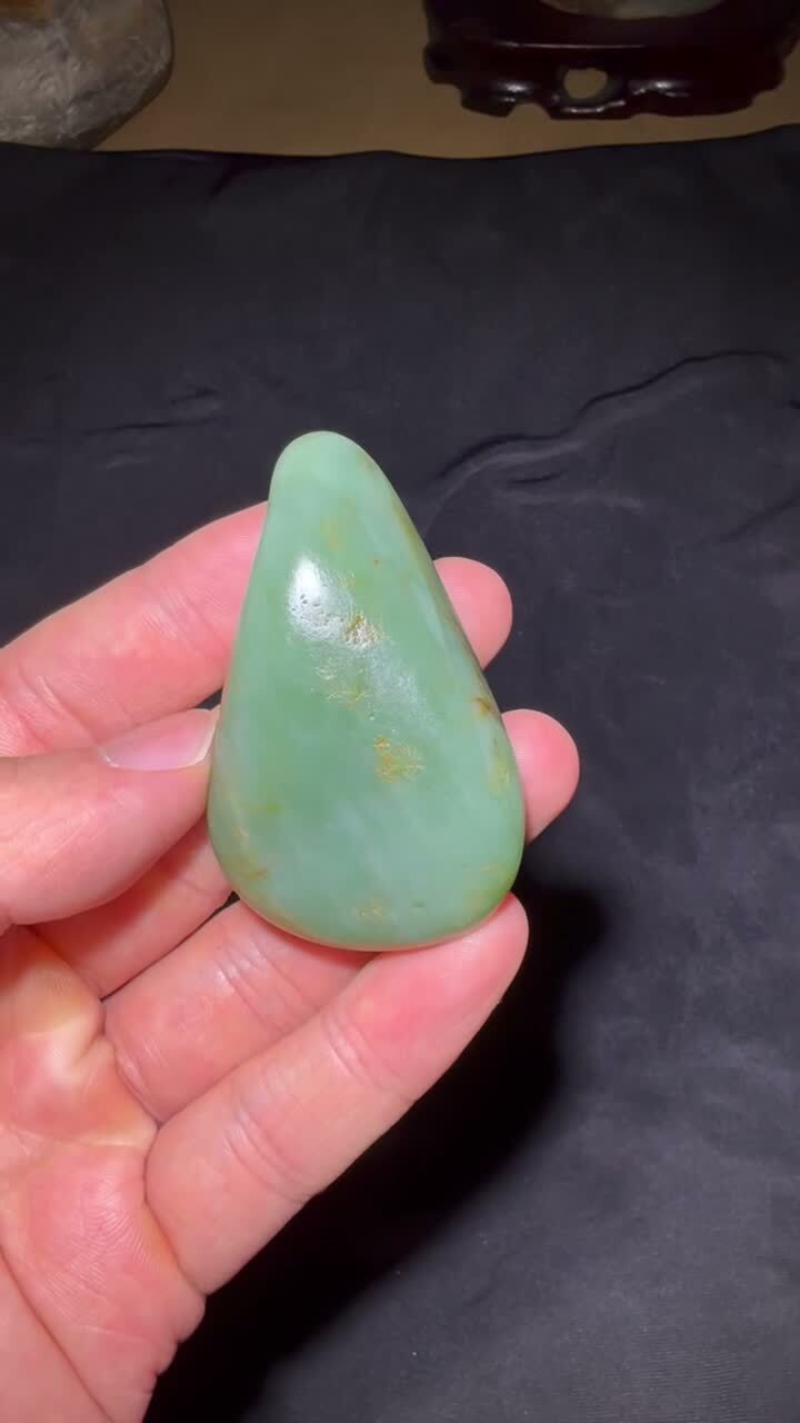 和田玉果綠原籽,天然和田玉軟玉