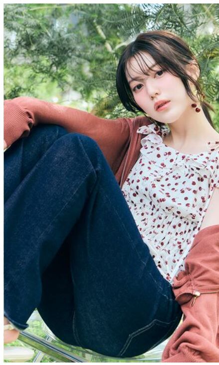 [預購] 折扣SNIDEL 美腿剪裁喇叭牛仔褲