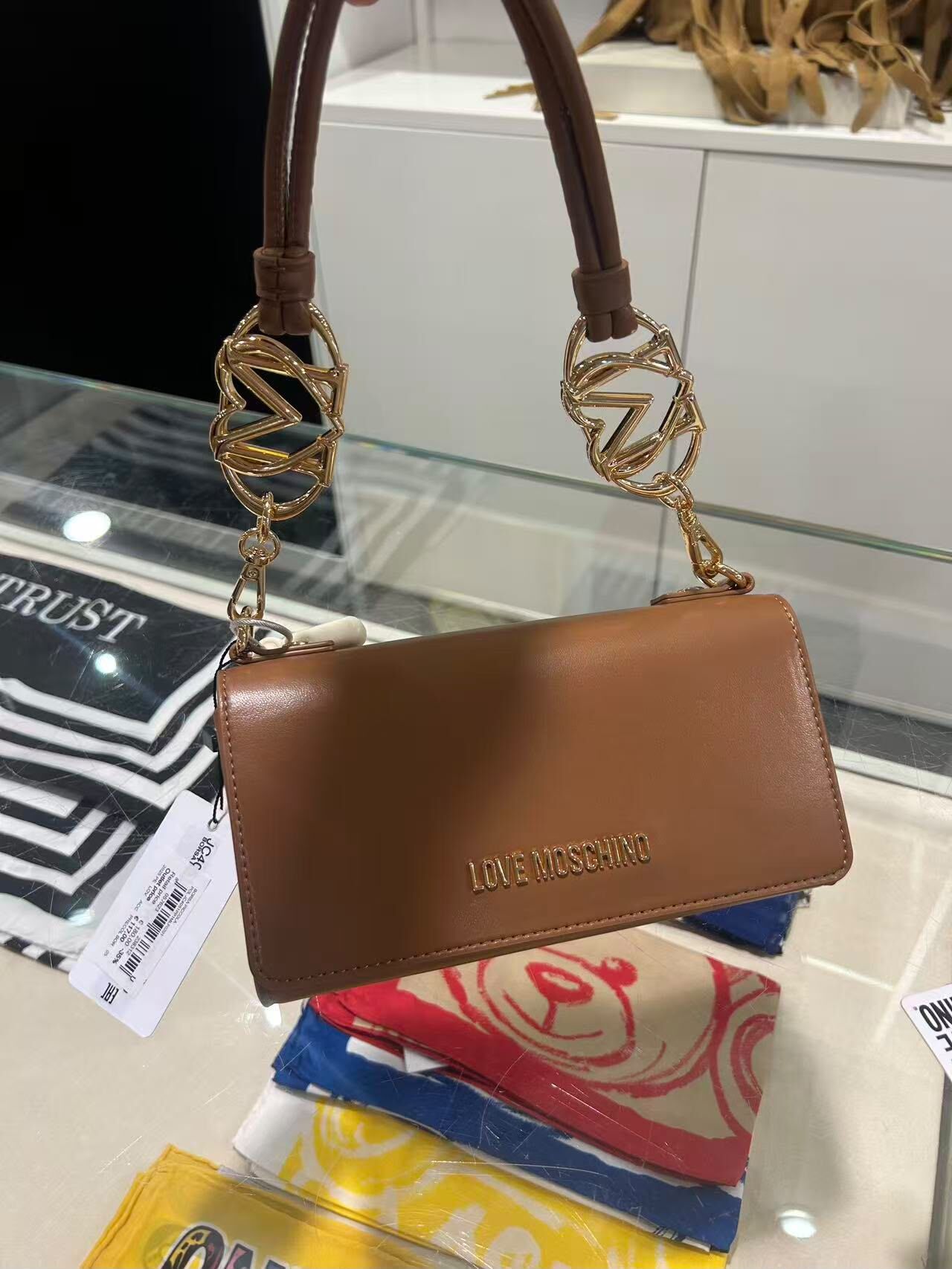 LYS01921 Love Moschino金鏈手提單肩袋